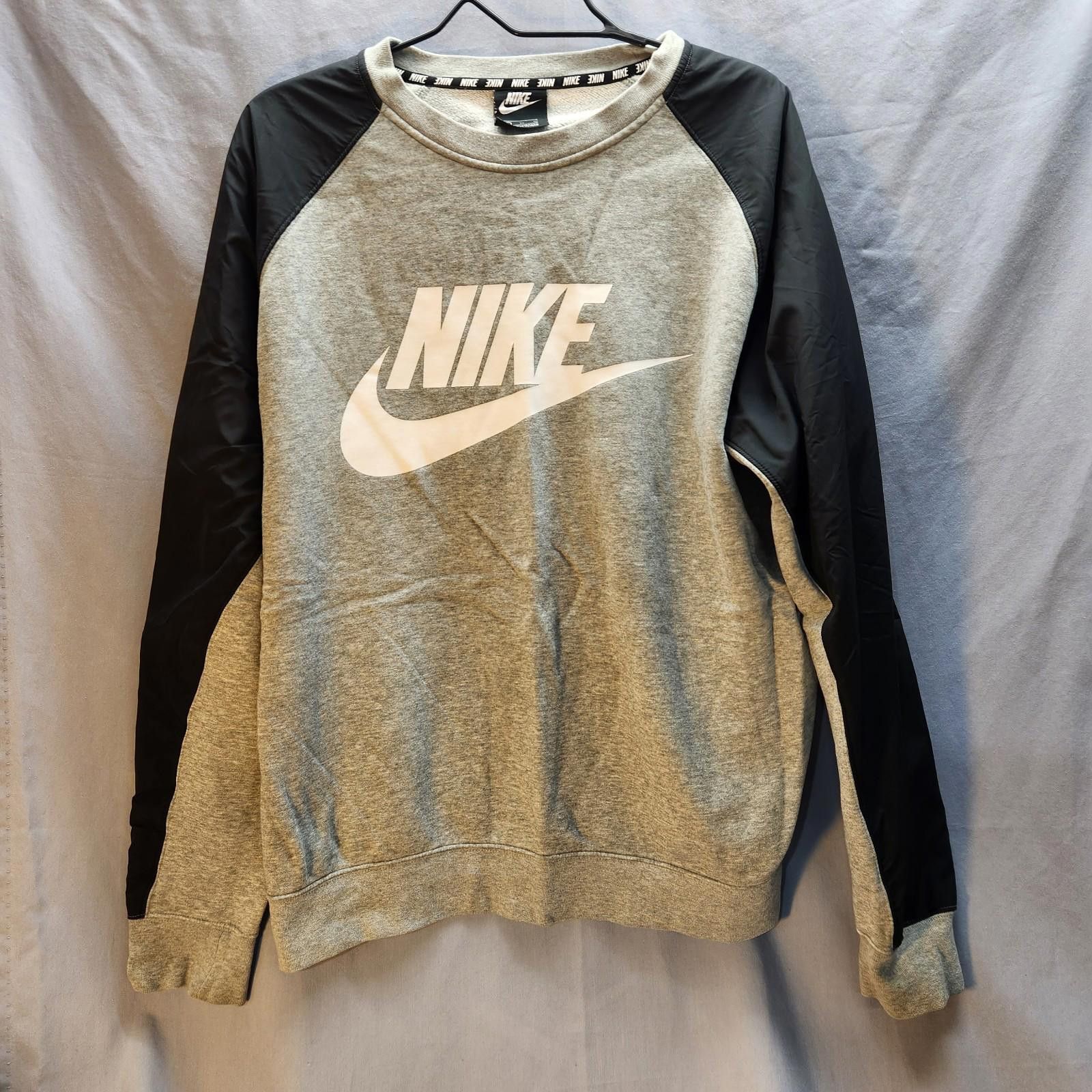 Nike Nike Gray Panel Sweatshirt Windbreaker Arms Men Size XL Size US XL / EU 56 / 4 - 1 Thumbnail