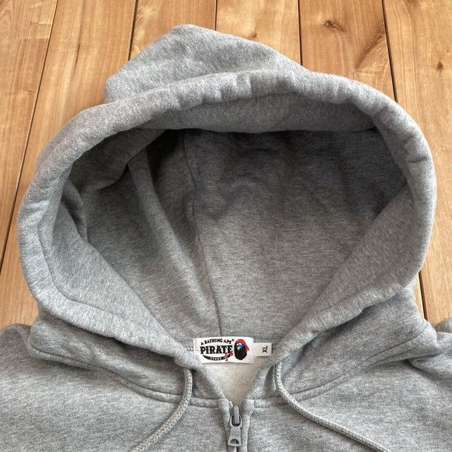 Bape ☠️Pirate Store☠️ BAPE SKULL BONE College Logo Zip Hoodie APE Size US XL / EU 56 / 4 - 6 Thumbnail