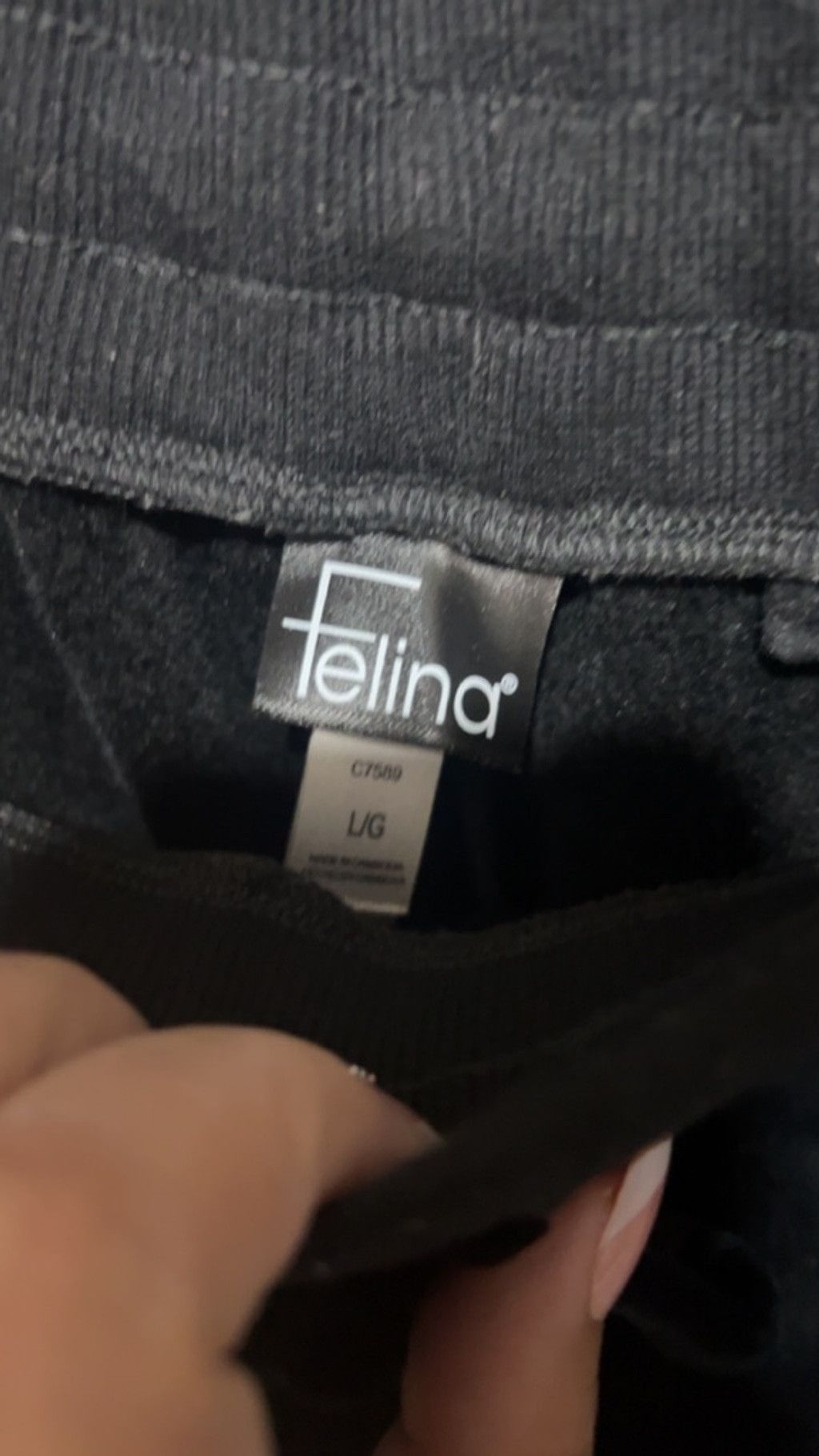 Other Women's Felina Black Velour Track Pants & Joggers Set Size L Size 33" - 4 Thumbnail