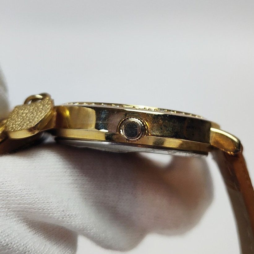 Disney Disney Winnie the Pooh Charm Dangle Watch Bee Hunny Gold Size ONE SIZE - 3 Thumbnail
