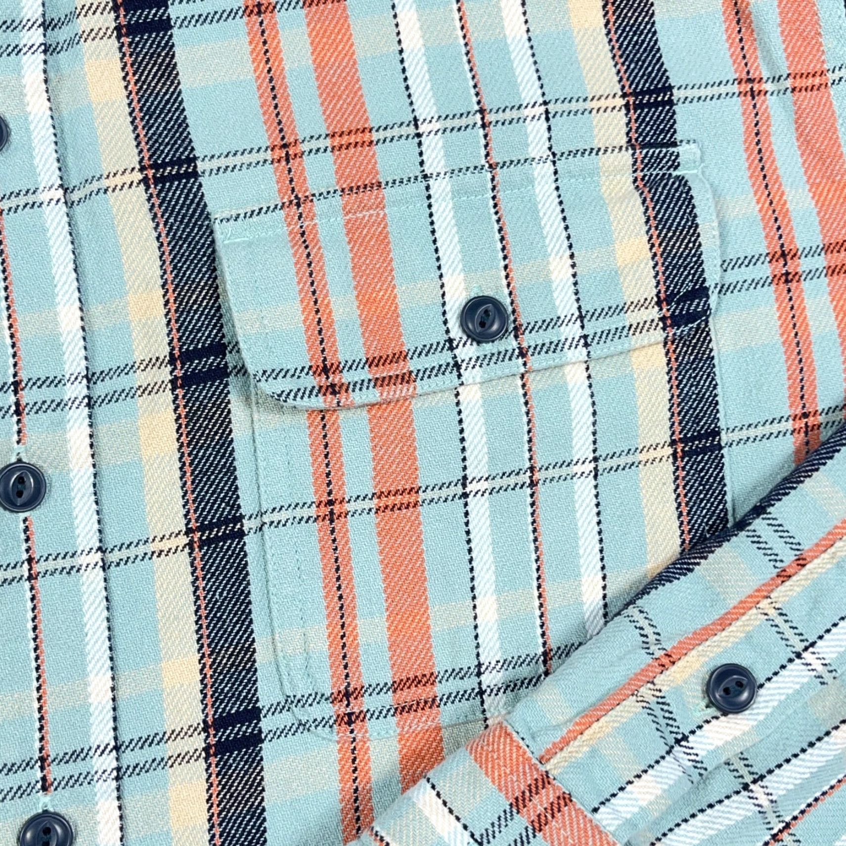 Vintage LL Bean Button-Up Shirt Men XL Light Blue Plaid Heavy Pockets Casual Workwear Flannel Cotton Dense All Seasons 100% Cotton Regular Fit Size US XL / EU 56 / 4 - 5 Thumbnail