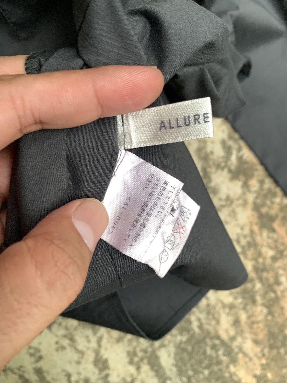Japanese Brand 2000s Allure De Elle Japan Charcoal Ruffle Button Shirt Size S / US 4 / IT 40 - 5 Thumbnail