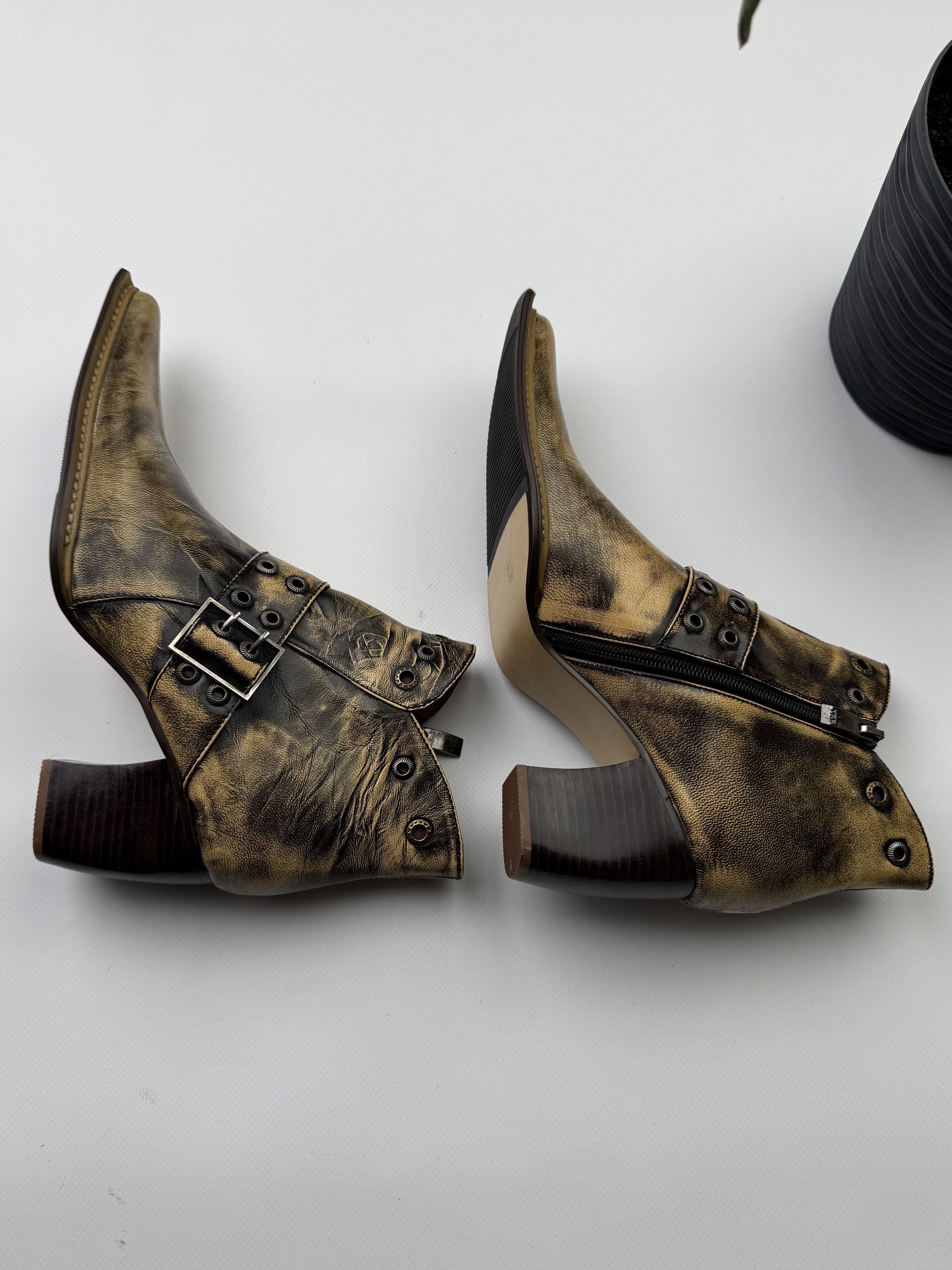 Hysteric Glamour Vintage Faded Leather Boots With Straps (441) Size US 7 / IT 37 - 3 Thumbnail