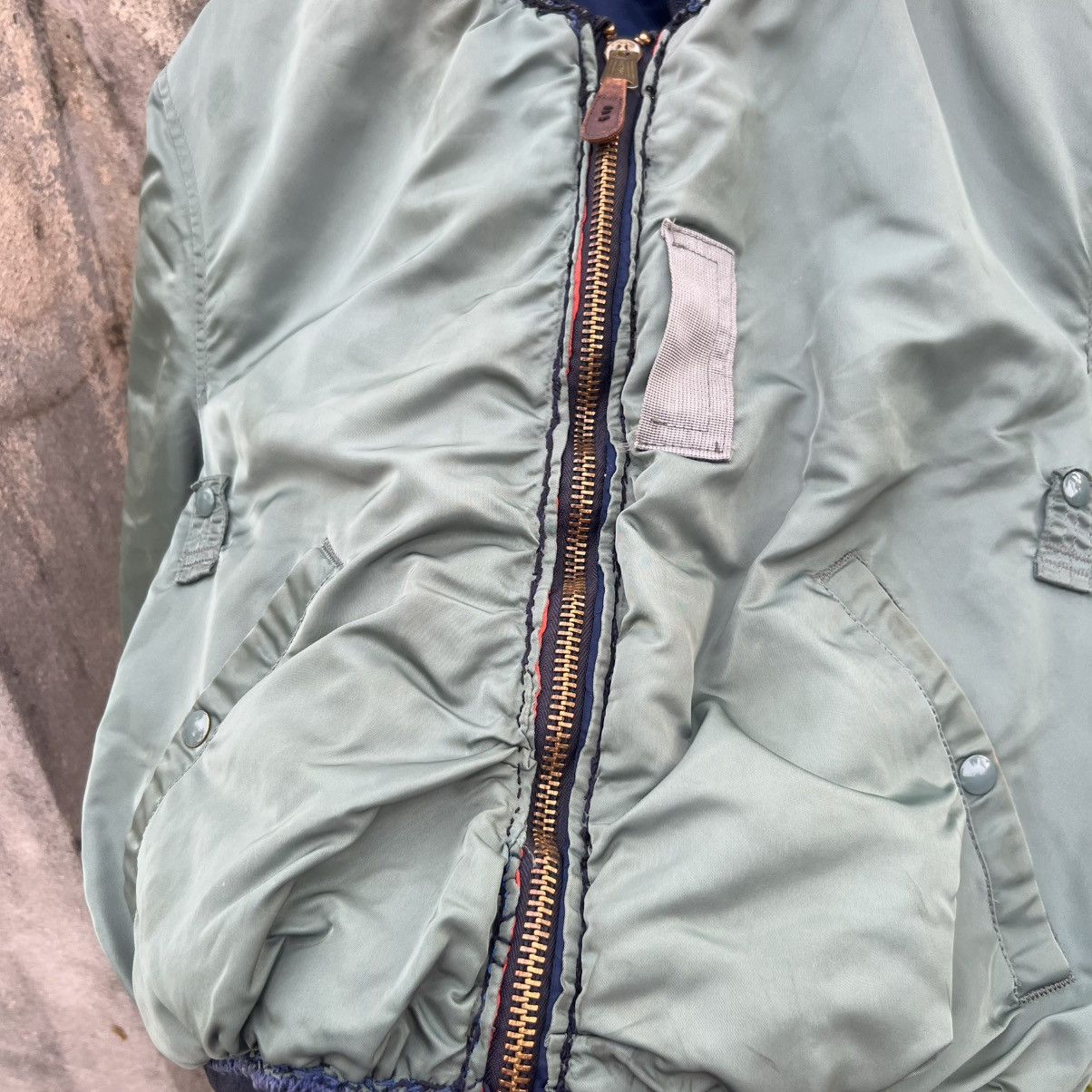Alpha Industries "VINTAGE" ALPHA INDUSTRIES TRASHED MA-1 BOMBER JACKET Size US M / EU 48-50 / 2 - 5 Thumbnail