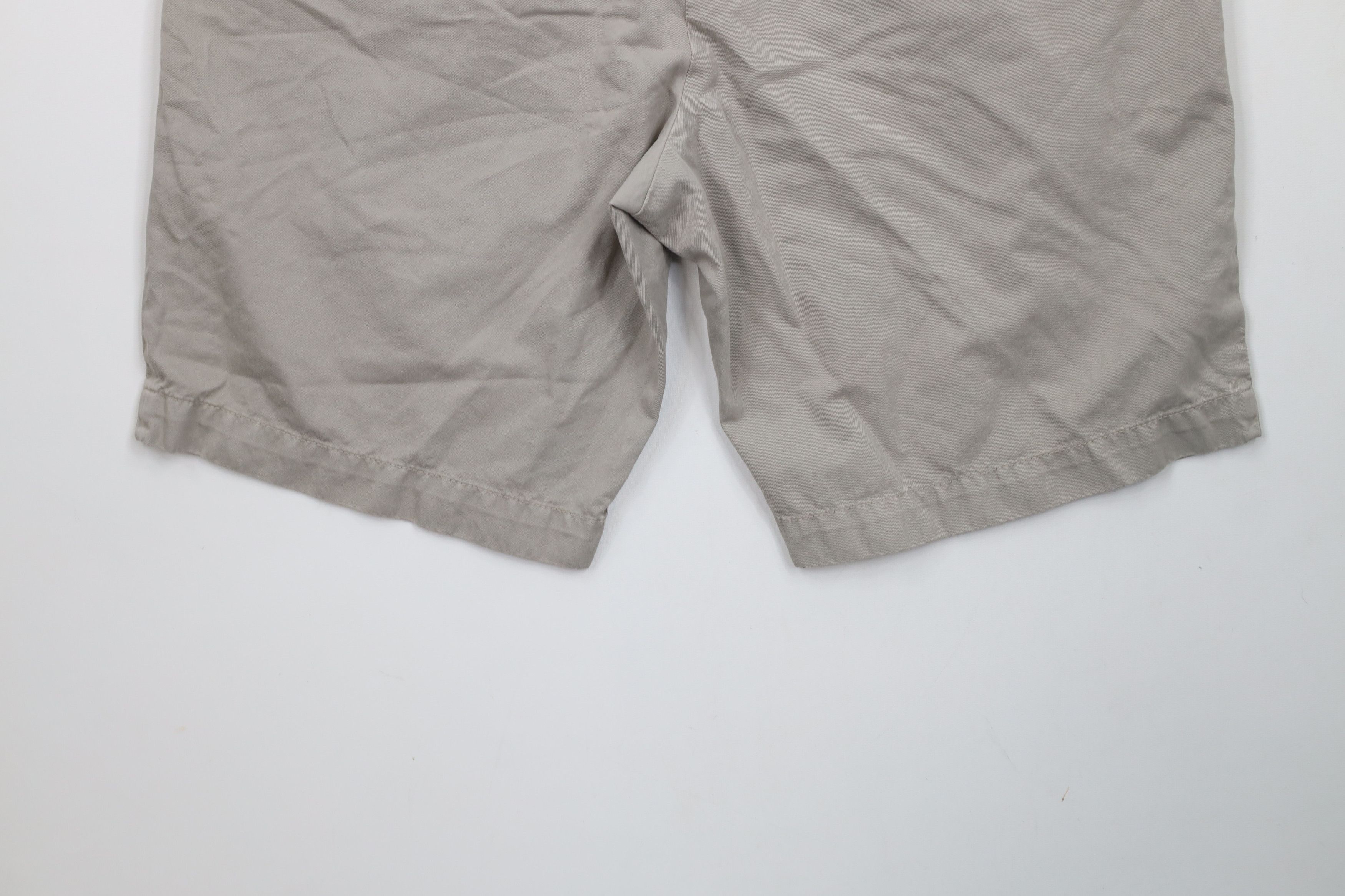 Tommy Bahama × Vintage Vintage Y2K Tommy Bahama Knee Golfing Chino Shorts Gray Size US 34 / EU 50 - 12 Thumbnail