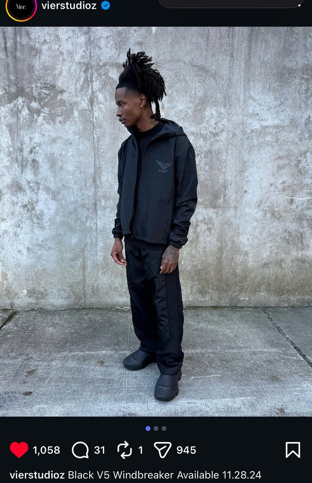 Vier Black V5 Windbreaker Jacket