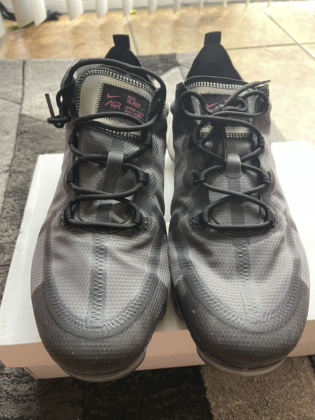 Nike 2019 Nike Air VaporMax Throwback Future Size US 12 / EU 45 - 4 Thumbnail