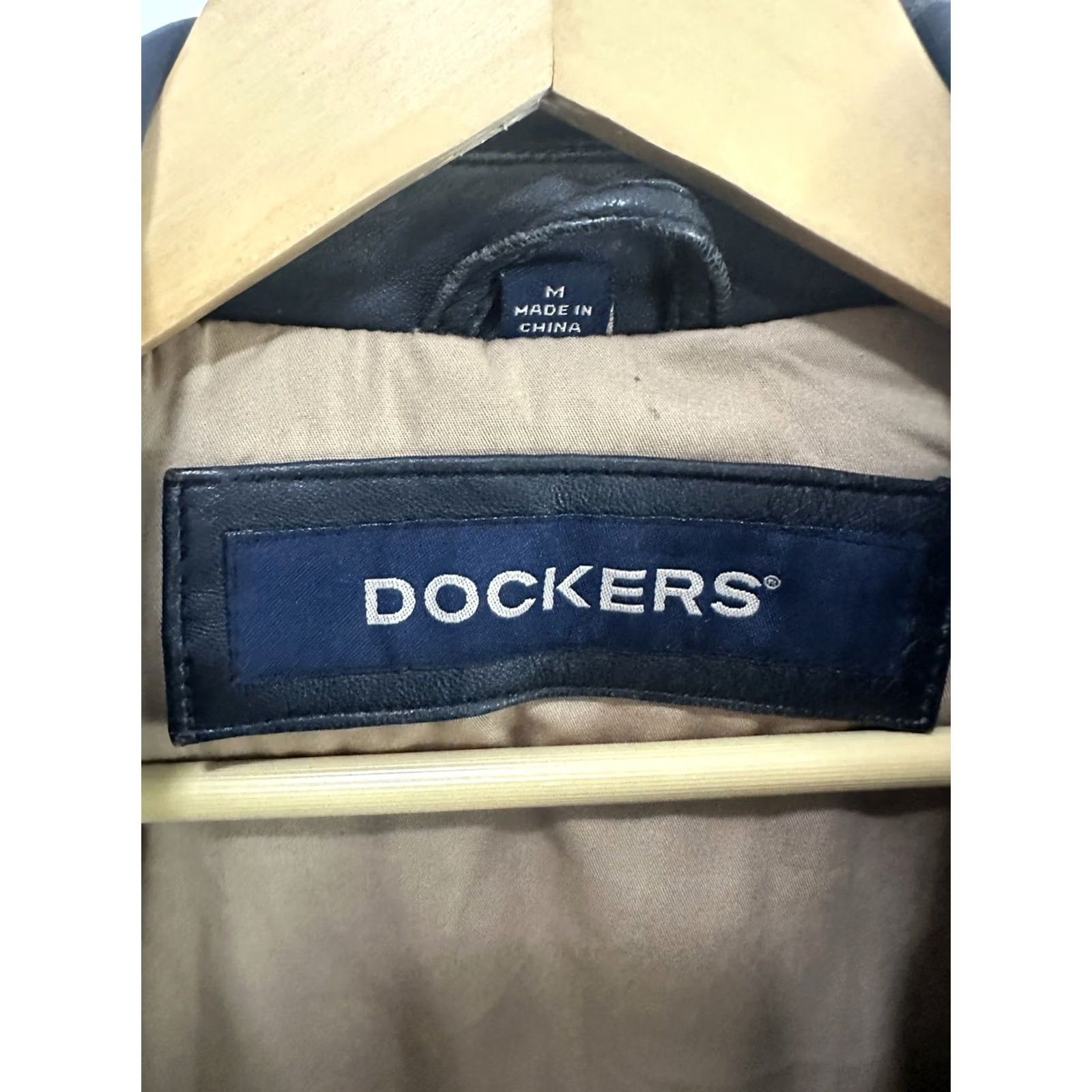 Dockers VTG Dockers Leather Bomber Jacket M Black Weathered Faded Distressed 90s Mens Jacket Size US M / EU 48-50 / 2 - 3 Thumbnail