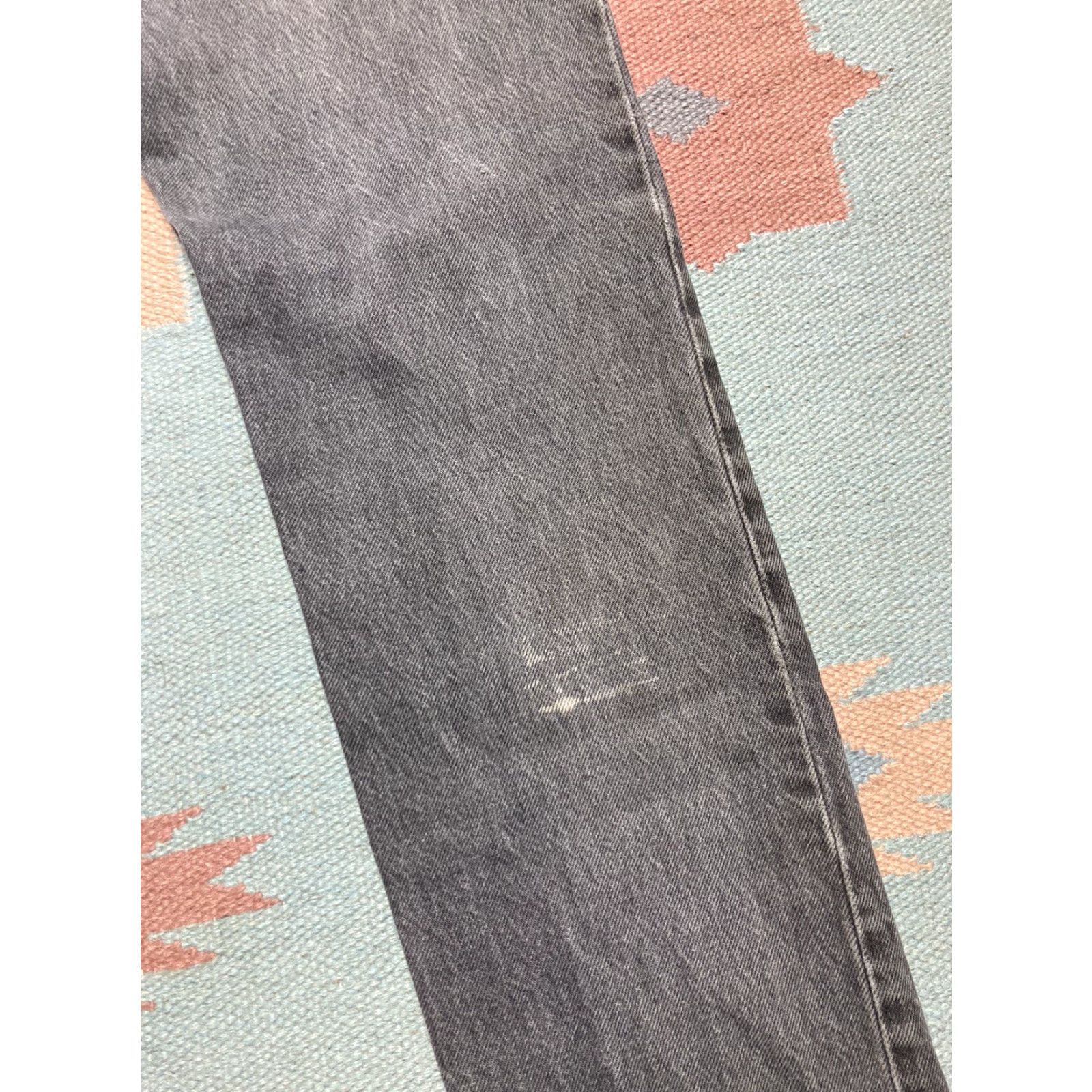 Levi's VINTAGE Levi’s Jeans 40505 0259 Straight Baggy Faded Black Grunge 31x33 Mens Jeans Size US 31 - 4 Thumbnail