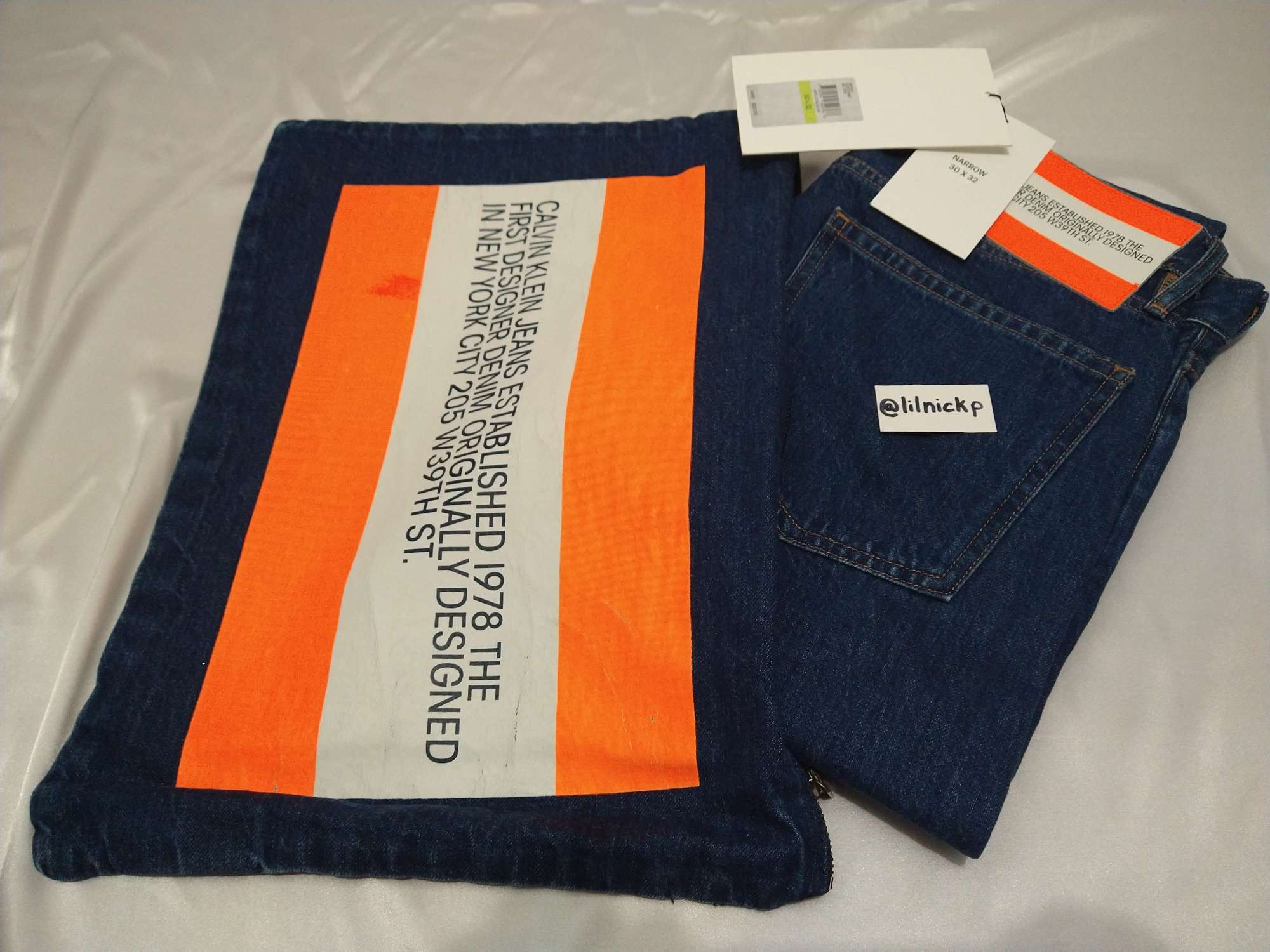 Calvin Klein 205W39NYC EST. 1978 Narrow Leg Apollo Blue Jeans Size US 30 / EU 46 - 10 Thumbnail
