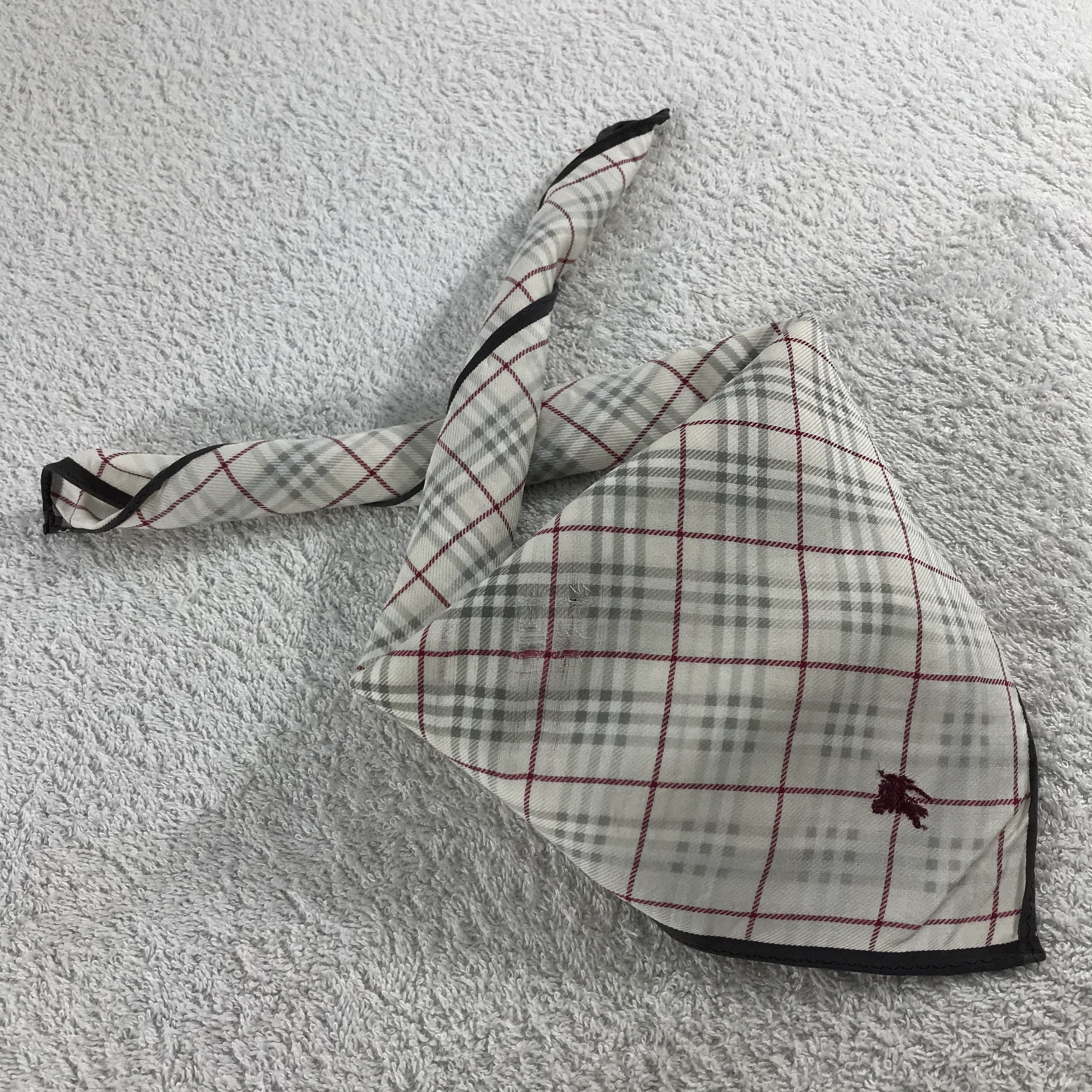 Burberry × Vintage Burberry Bandana / Handkerchief / Neckerchief - S063 Size ONE SIZE - 5 Thumbnail
