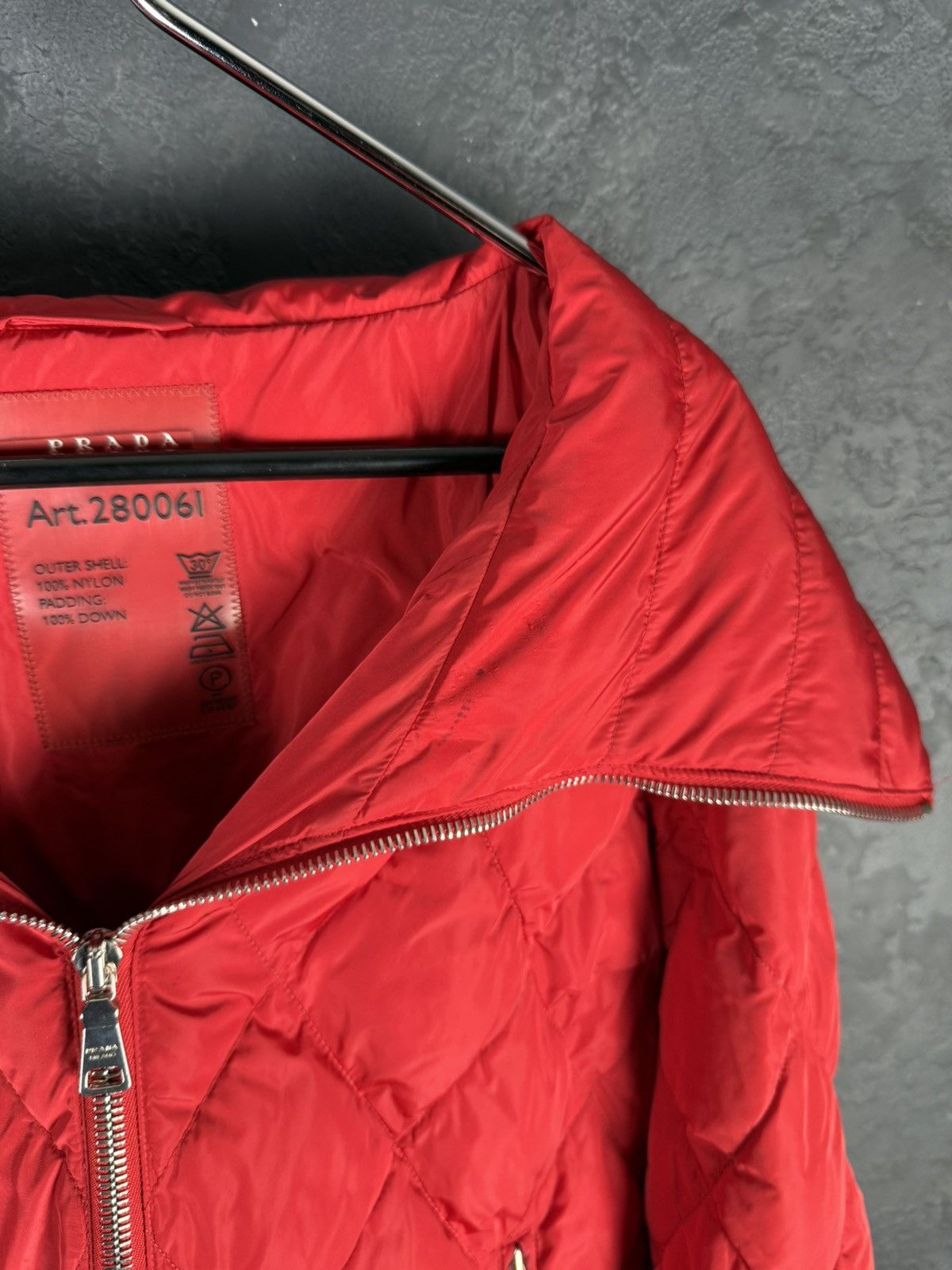 Prada 2008 Prada Red Diamond Women’s Quilted Puffer Jacket Size XL / US 12-14 / IT 48-50 - 19 Thumbnail