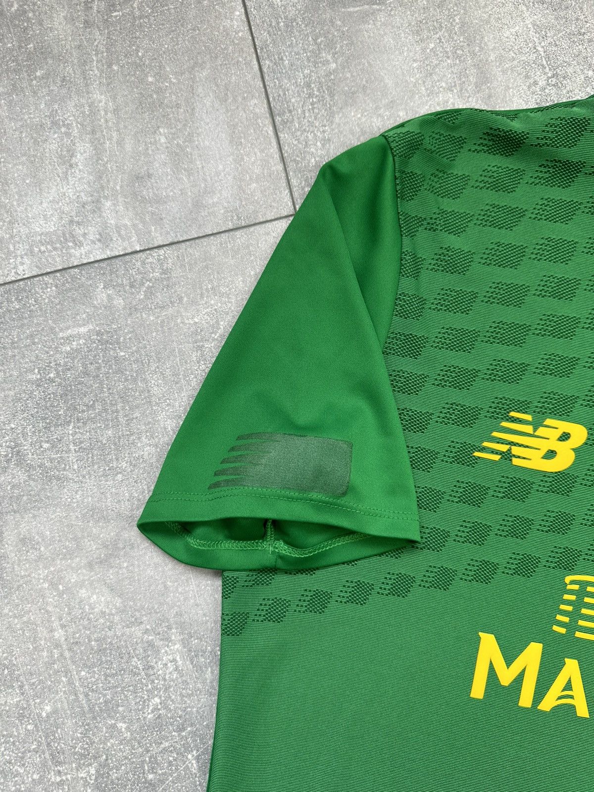New Balance New Balance Celtic Home Training Soccer Jersey Size US S / EU 44-46 / 1 - 6 Thumbnail
