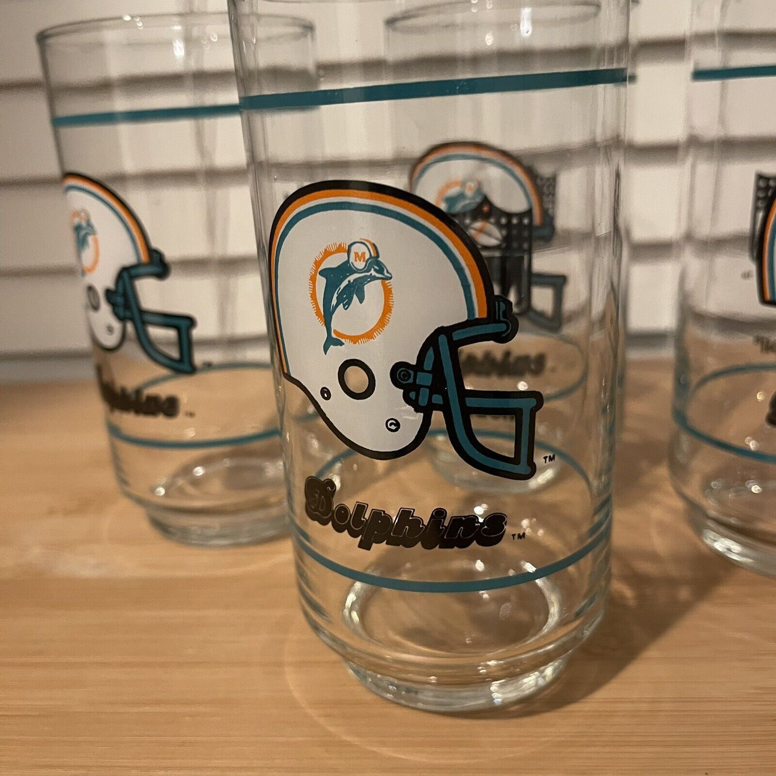 Vintage Set Of 4 Vtg 1980’s MIAMI DOLPHINS MOBIL GAS PROMO GLASS Size ONE SIZE - 3 Thumbnail