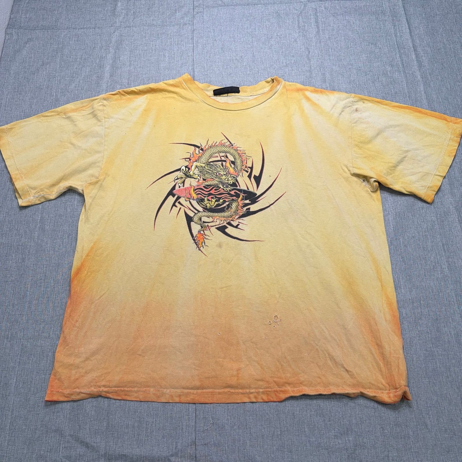 Vintage Vintage No Boundaries Dragon T-Shirt XL Flame Distres Y2K Size US XL / EU 56 / 4 - 1 Thumbnail