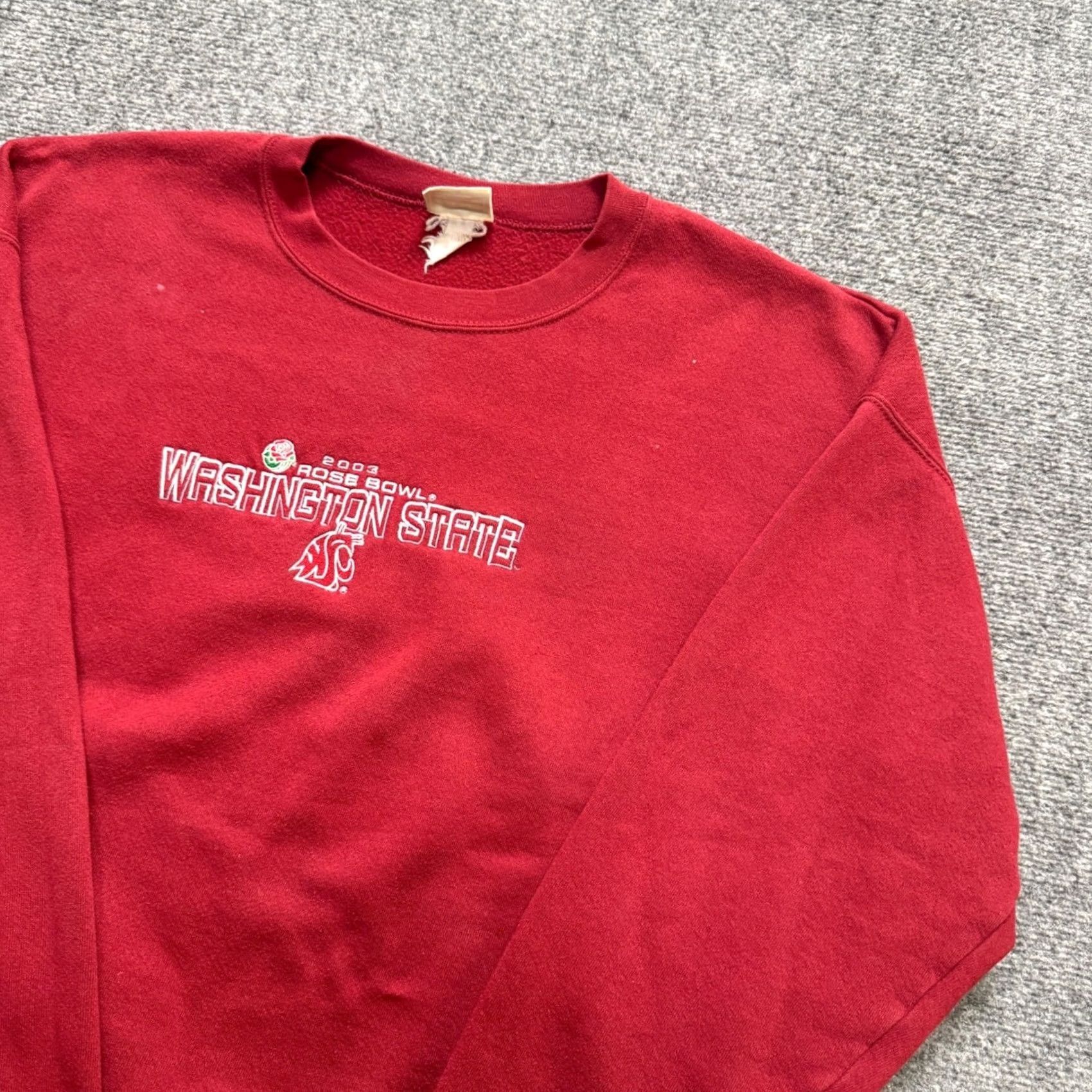 Lee Y2K Washington State Sweatshirt Lee Men L Red 2003 Rose Bowl Cougars Pullover Distressed Vintage Shirt Mens Size US L / EU 52-54 / 3 - 2 Thumbnail