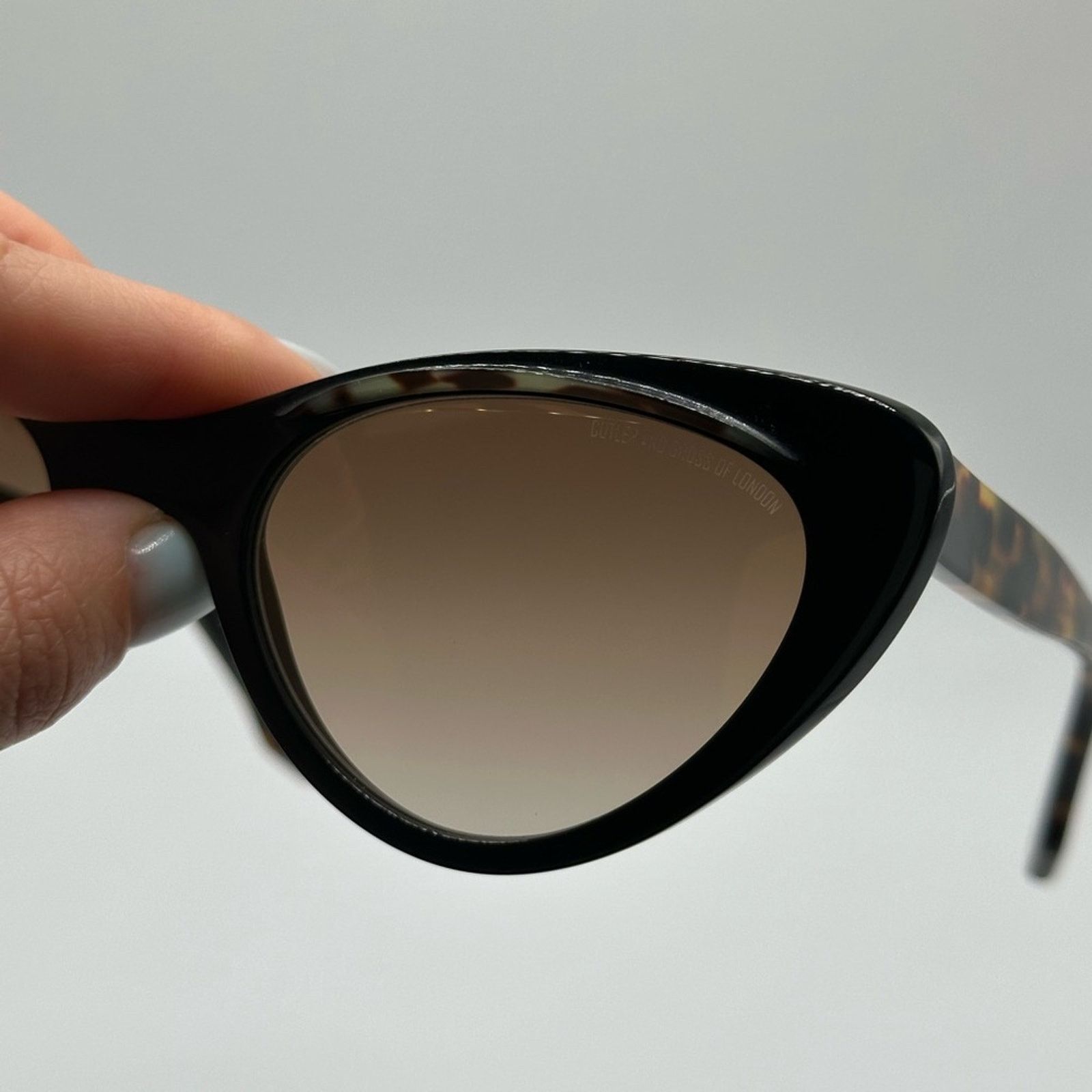 Cutler and Gross NEW CUTLER AND GROSS 1321 004 Cat Eye Brown Havana Women Size ONE SIZE - 3 Thumbnail