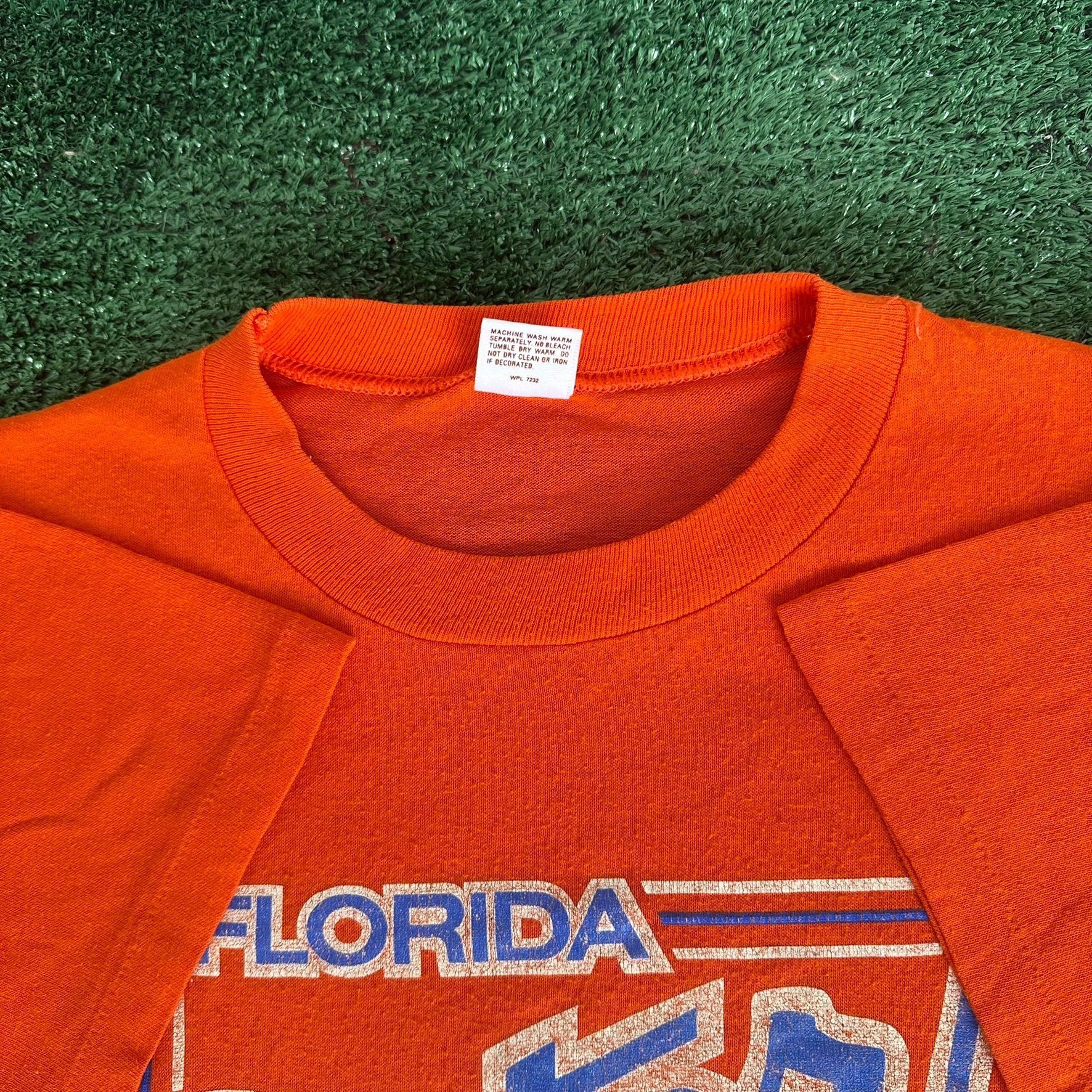 Vintage Vintage 80s UF Florida Gators T-Shirt Single Stitch Universi Size US L / EU 52-54 / 3 - 4 Thumbnail