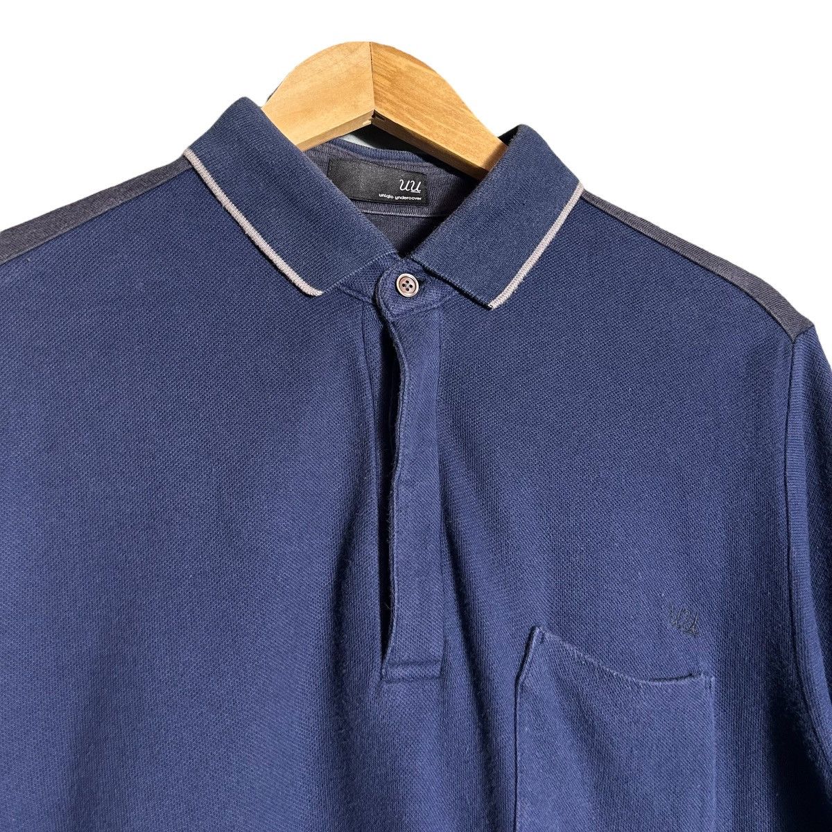 Undercover × Uniqlo Undercover X Uniqlo UU Logo Polos Size US L / EU 52-54 / 3 - 3 Thumbnail