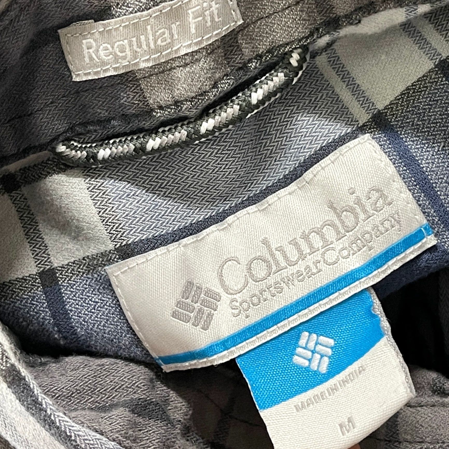 Vintage Columbia Button-Up Shirt Men M Blue Gray Plaid Outdoor Casual LightWeight All Seasons Button Closure Long Sleeve Regular Fit Collared Size US M / EU 48-50 / 2 - 6 Thumbnail