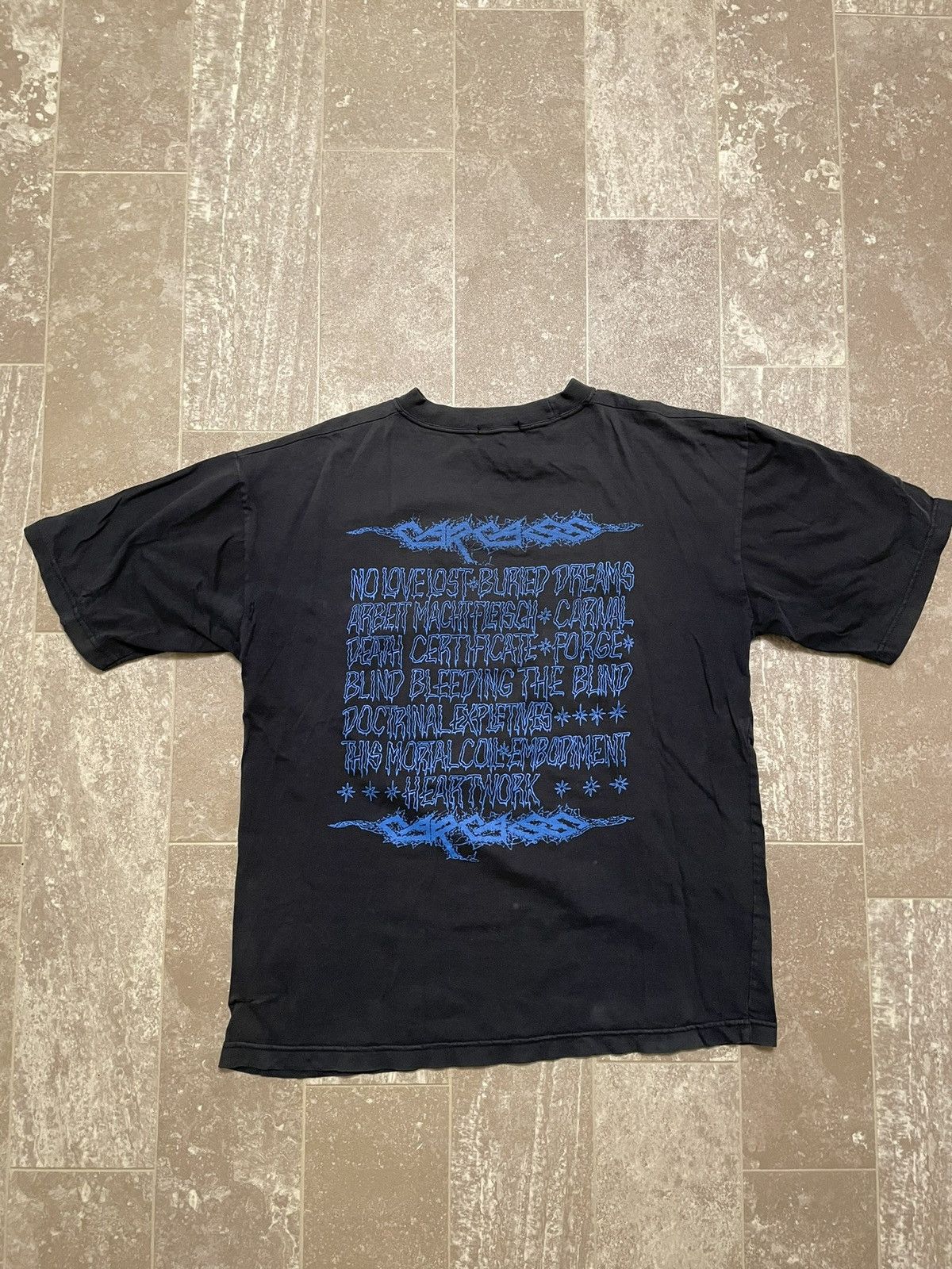 Band Tees × Vintage Carcass Heartwork Album Vintage Euro Tshirt Size US L / EU 52-54 / 3 - 3 Thumbnail