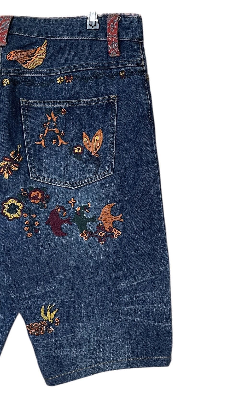 Japanese Brand × Vintage Vintage Japanese Brand Flower Patches Short Jeans 2000s Size US 26 / EU 42 - 8 Thumbnail