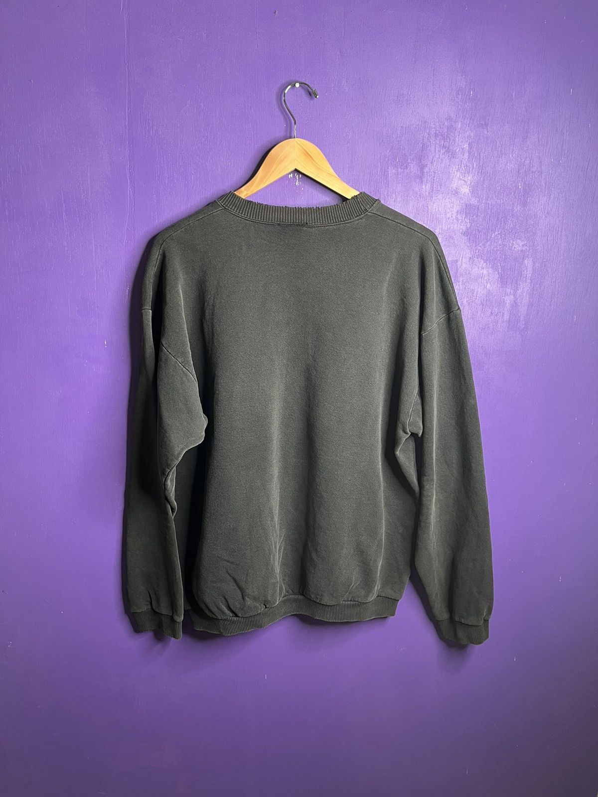 Vintage Vintage 90s Duct tape promo faded sweatshirt Size US XL / EU 56 / 4 - 2 Thumbnail