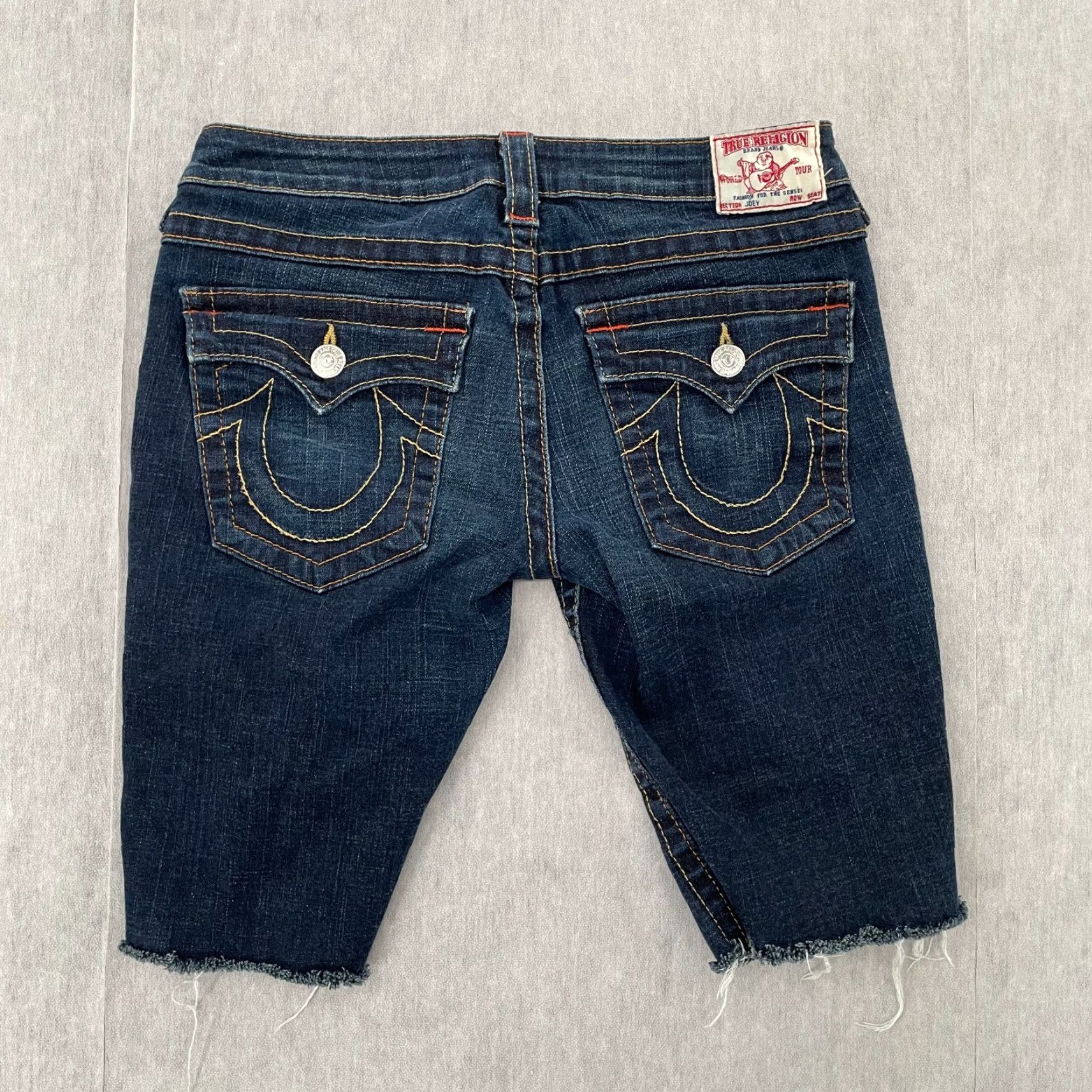 True Religion VINTAGE True Religion Shorts Women 30 Denim Cut-Off Low Rise 5-Pocket USA Ladies Size 30" / US 8 / IT 44 - 2 Thumbnail