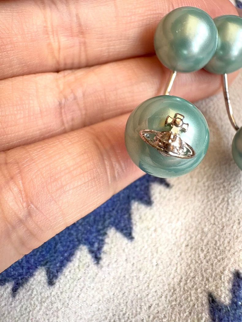 Vivienne Westwood Vivienne Westwood Teal Pearl Stud Earrings Size ONE SIZE - 8 Thumbnail