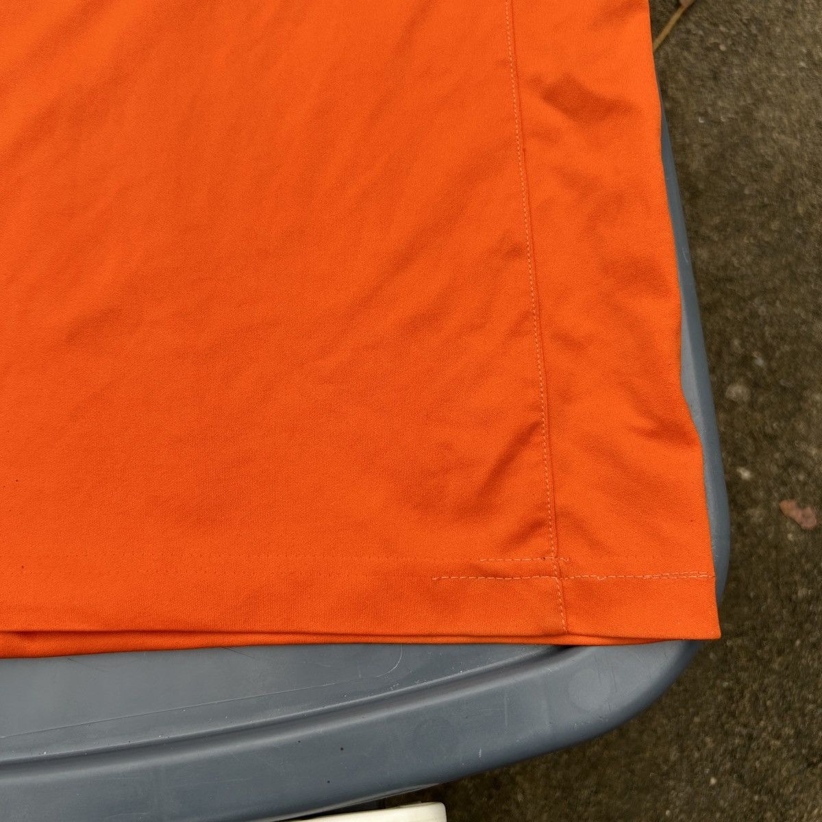 Nike Vintage Nike Manchester United Orange 🍊 Size US XS / EU 42 / 0 - 13 Thumbnail