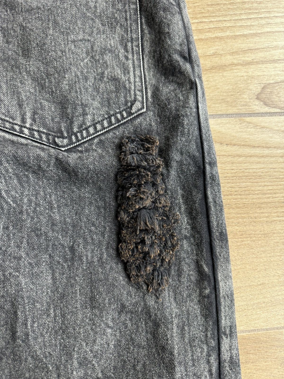 Song For The Mute Song For The Mute frayed-patch straight-leg denim jeans Size US 34 / EU 50 - 10 Thumbnail