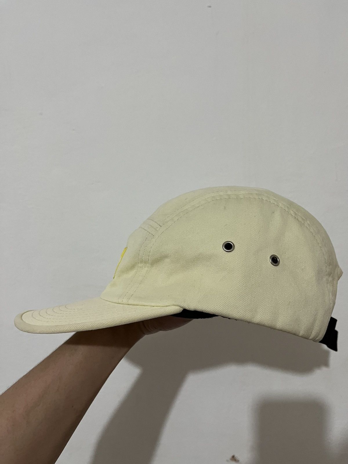 Supreme Supreme Yellow logo cap Jet Cap 5 panel Size ONE SIZE - 6 Thumbnail