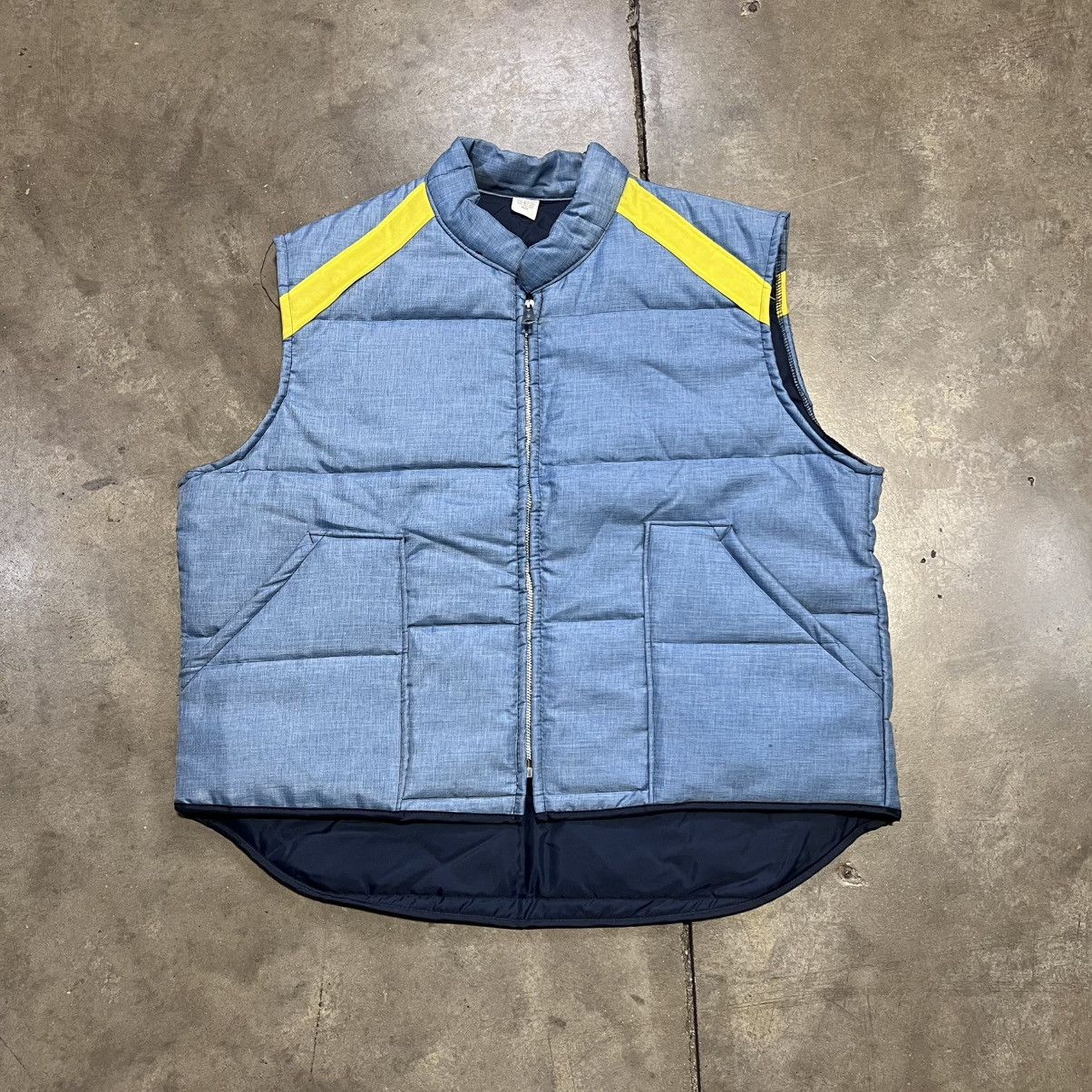 Vintage Vintage 70s 80s Puffer Vest Ski Zip Up Striped Simco Size US S / EU 44-46 / 1 - 1 Thumbnail