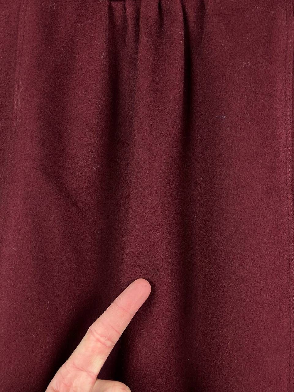 Burberry Burberry Garnet Double Breasted Coat with Black Fur Trim UK6 Size XS / US 0-2 / IT 36-38 - 18 Thumbnail