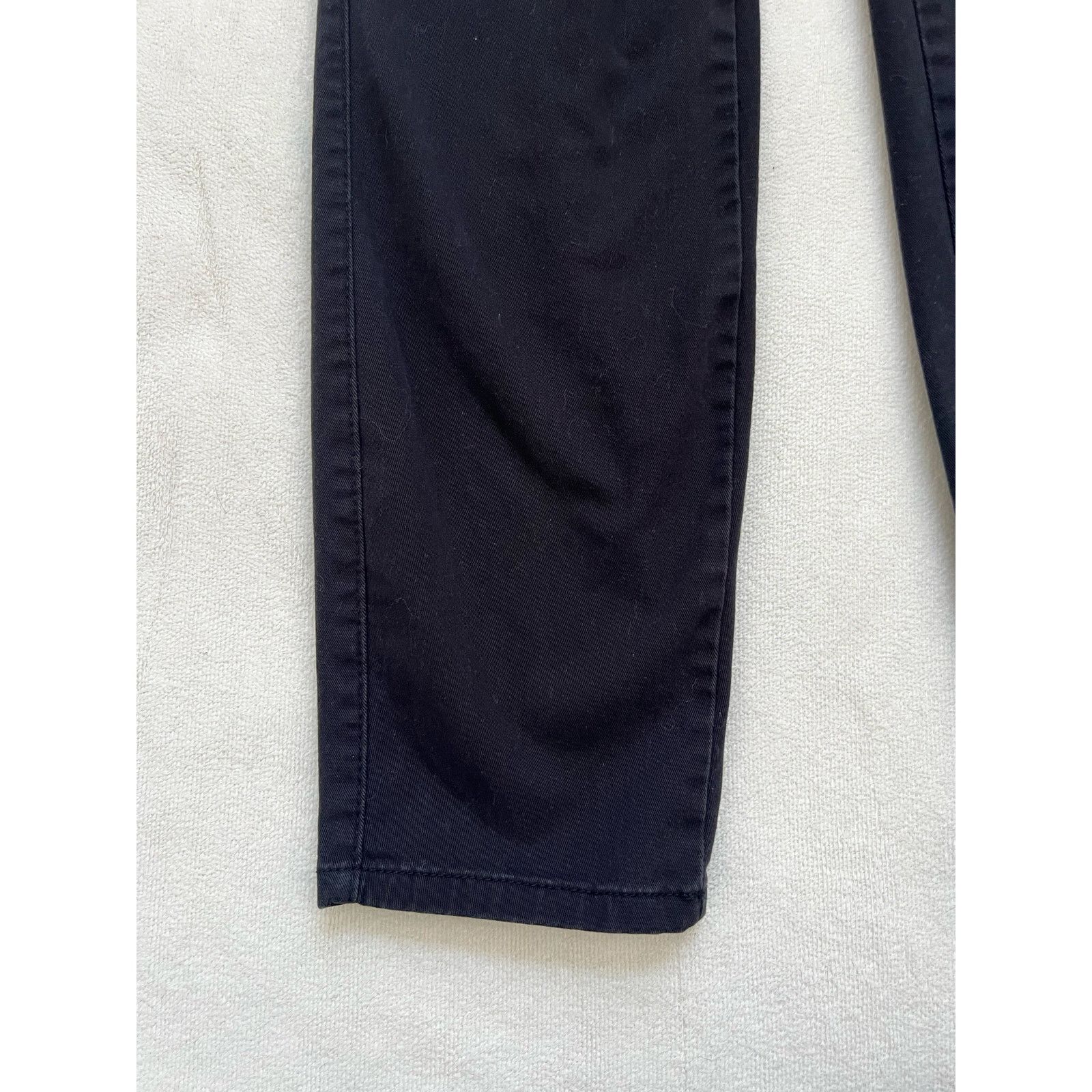 Aeropostale Aeropostale Mid-Rise Straight Leg Black Pants Size 8 Regular Size 30" / US 8 / IT 44 - 3 Thumbnail