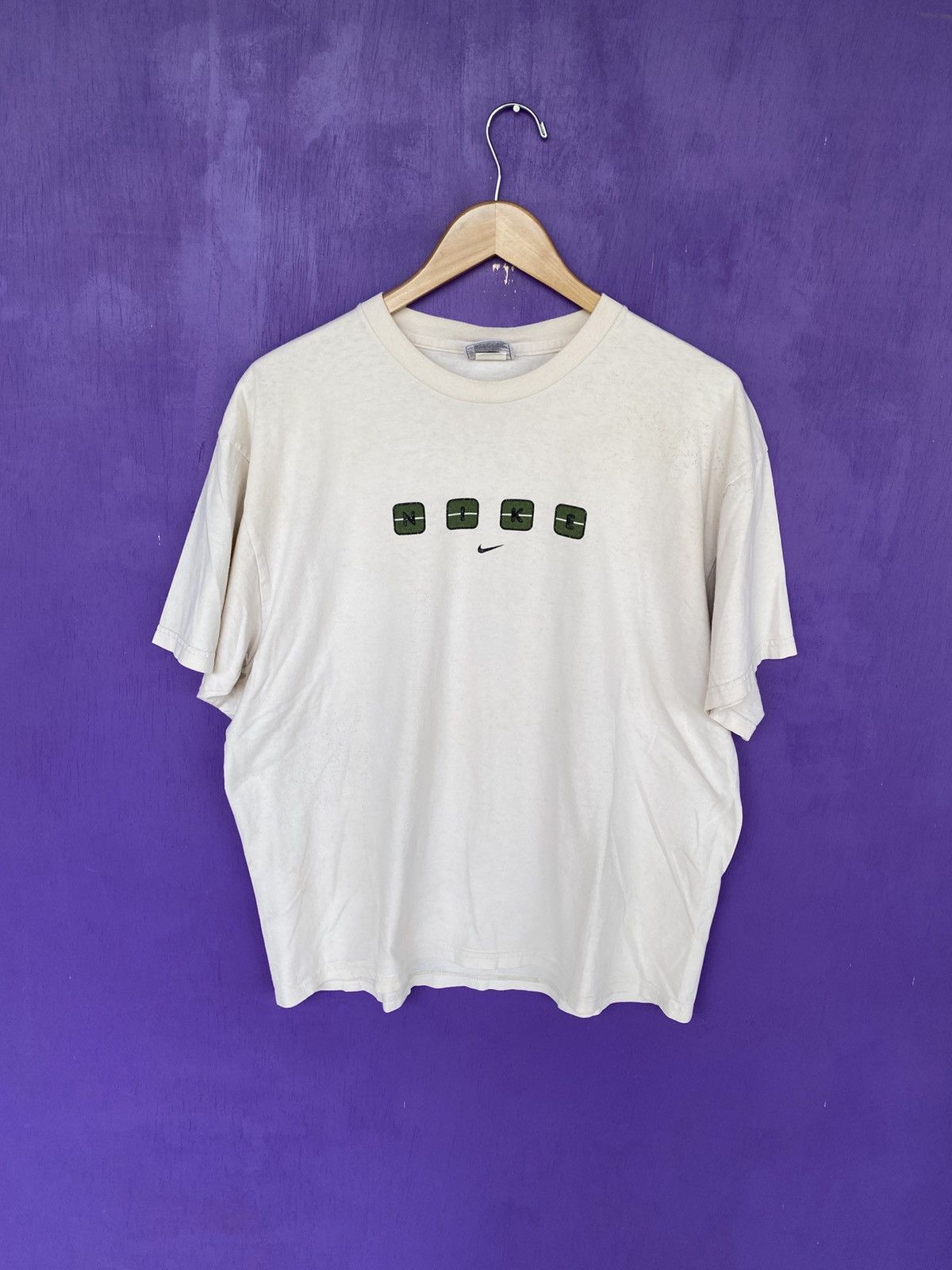 Nike Vintage 90s Nike simple squares logo t-shirt Size US L / EU 52-54 / 3 - 1 Thumbnail