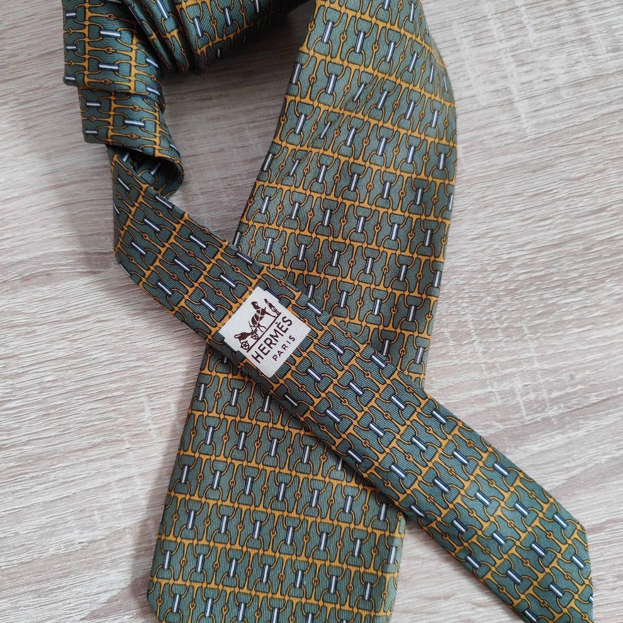 Hermes Hermes Paris Silk Scarf Geometry Green Size ONE SIZE - 3 Thumbnail