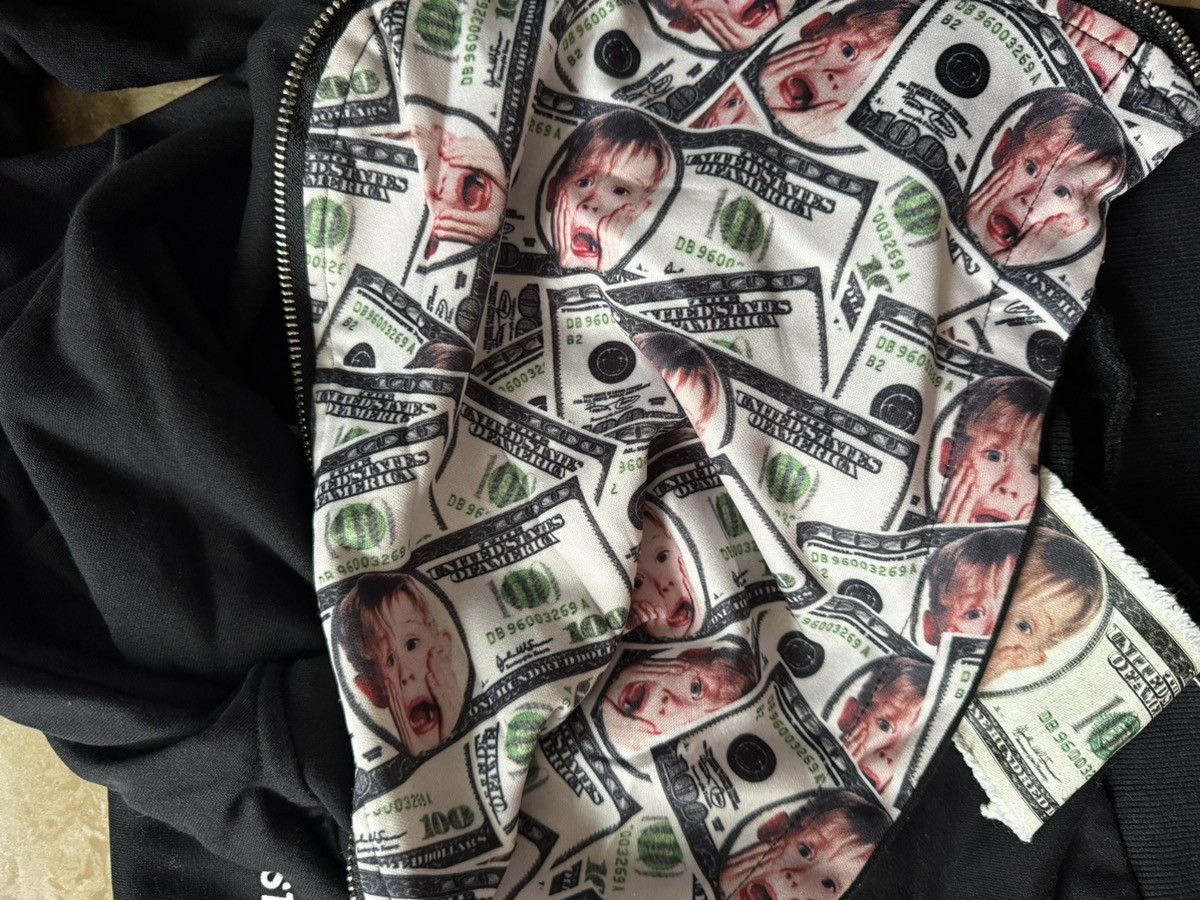 Other Home Alone US Dollar Pattern Hoodie Size US S / EU 44-46 / 1 - 5 Thumbnail