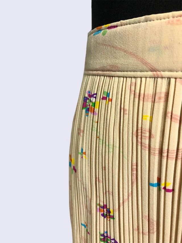 Issey Miyake issey miyake size:2 Cream-pleated skirt 2506-Nextarrow Size 42" / US 20 - 4 Thumbnail