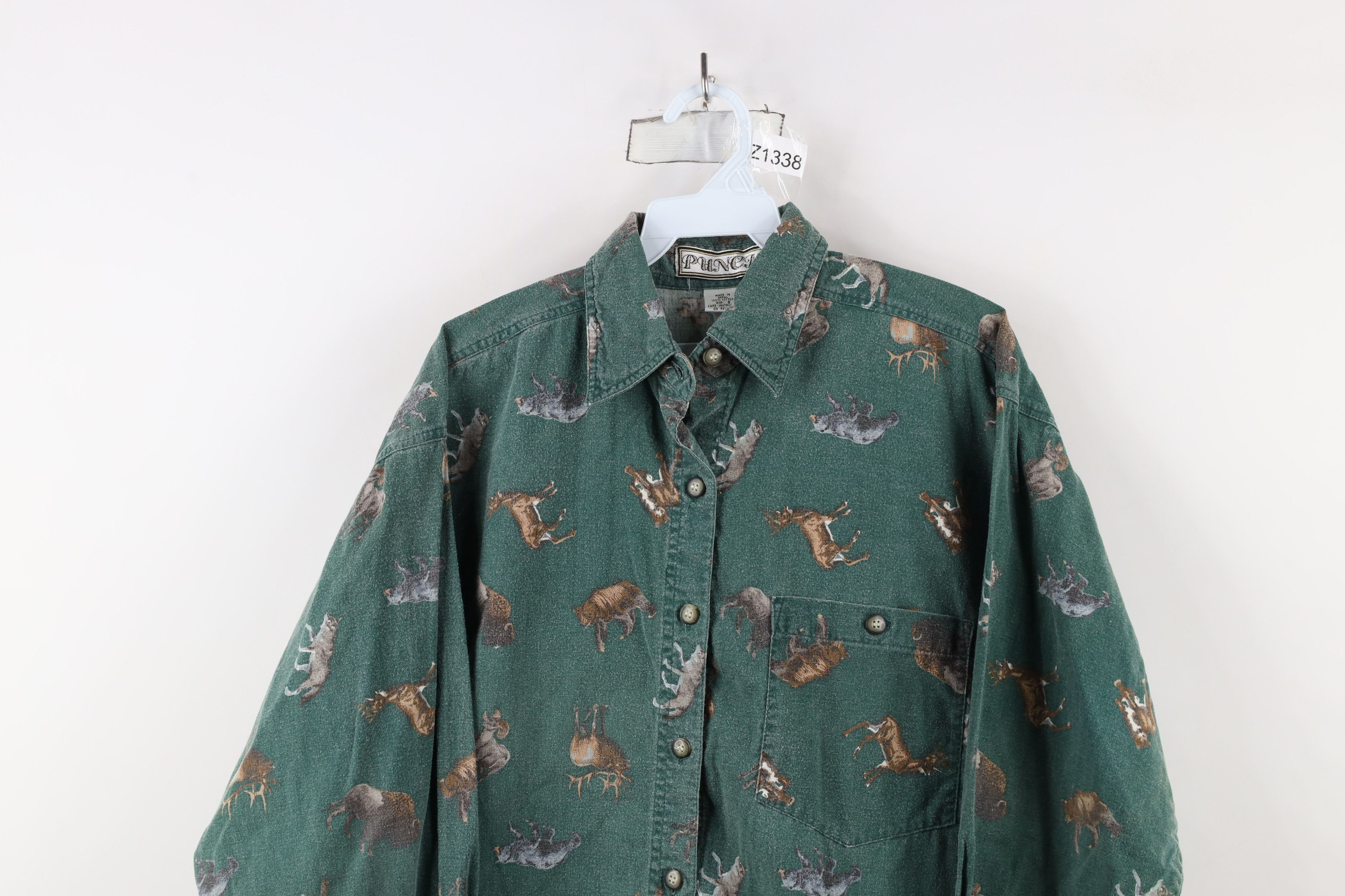 Vintage Vintage 90s Streetwear All Over Print Baggy Button Shirt Size S / US 4 / IT 40 - 2 Thumbnail