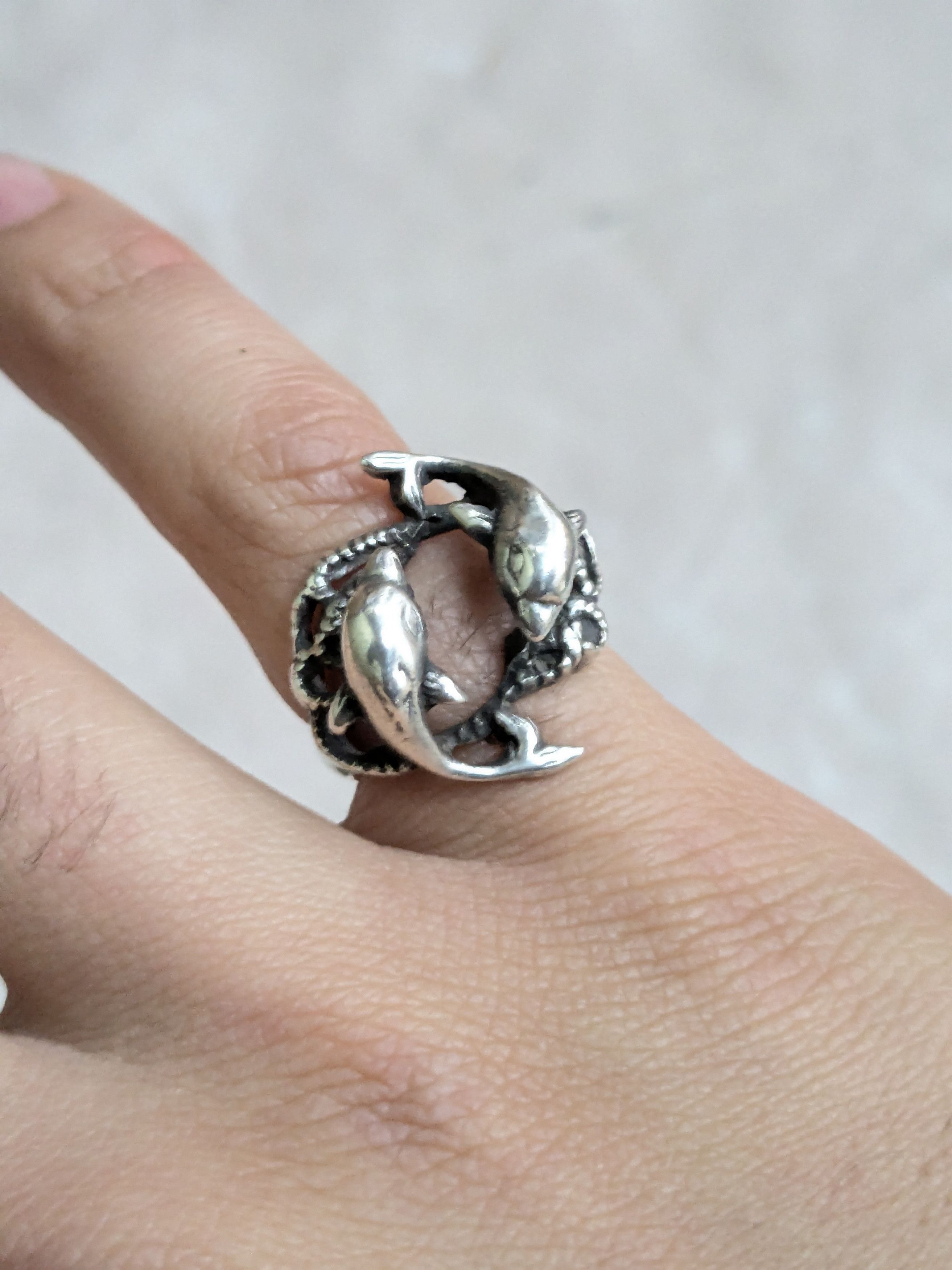Sterling Silver Vintage Sterling Silver Ring Dolphin 5.75 Animal Size ONE SIZE - 6 Thumbnail