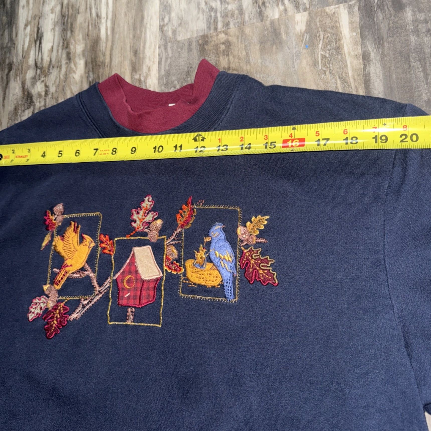 Vintage VINTAGE Bobbie Brooks Sweatshirt Women XL Navy Blue Embroidered Birds Pullover Crew Neck Long Sleeve Casual Size XL / US 12-14 / IT 48-50 - 4 Thumbnail