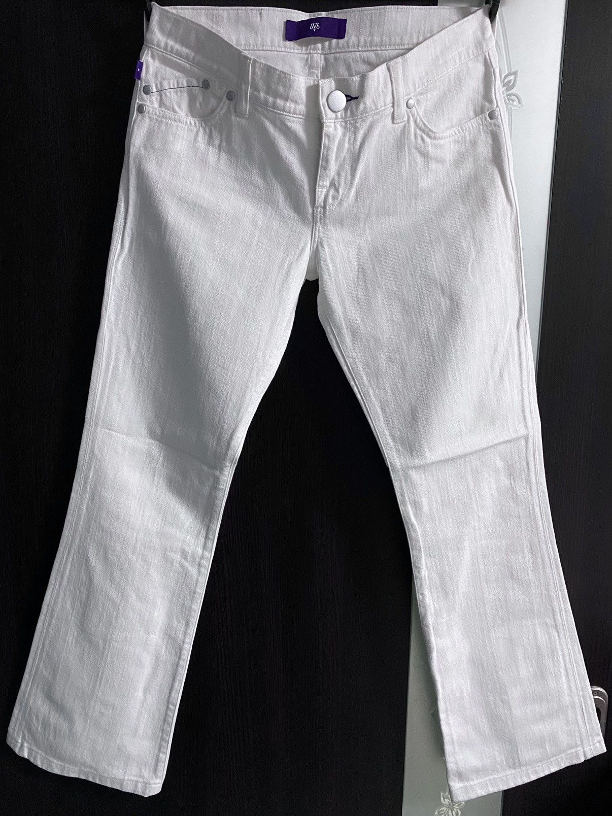 Victoria Beckham Victoria Beckham White Flared Jeans Denim Embroidered Logo Size 27" / US 4 / IT 40 - 5 Thumbnail