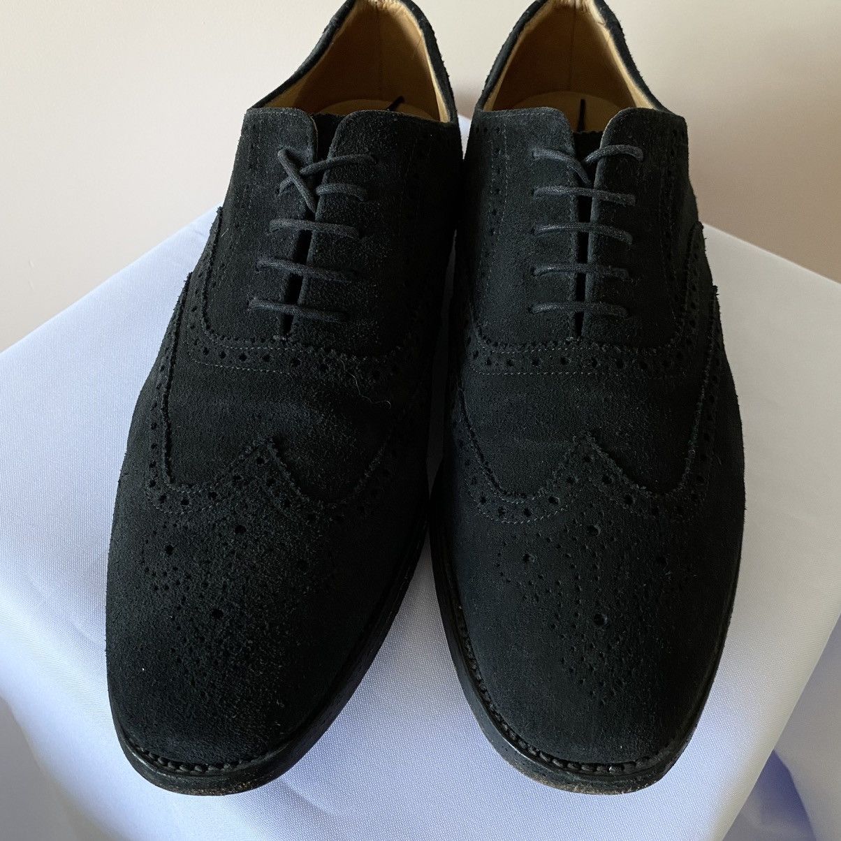 Designer × Loake Loake Brogue Suede Made In England Black Shoes UK 10 Size US 11 / EU 44 - 3 Thumbnail