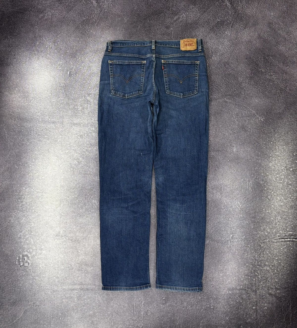 Levi's Vintage Levi’s 505 Paper Tag Straight Fit Blue Denim Jeans Size US 32 / EU 48 - 1 Thumbnail