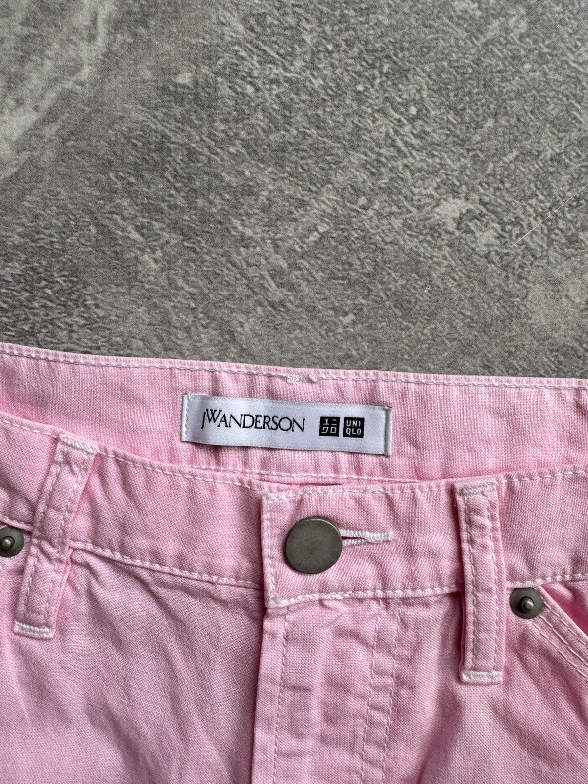 JW Anderson × Uniqlo JW Anderson X Uniqlo Pink Baggy Pants Size 27" / US 4 / IT 40 - 8 Thumbnail