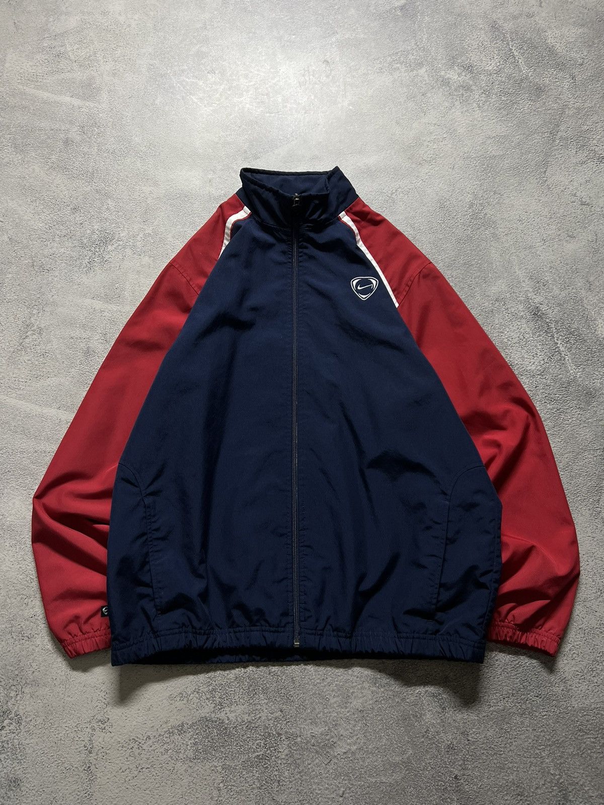 Nike × Vintage Vintage Y2k Nike 💙 Nylon Jacket 00’s Size US M / EU 48-50 / 2 - 4 Thumbnail