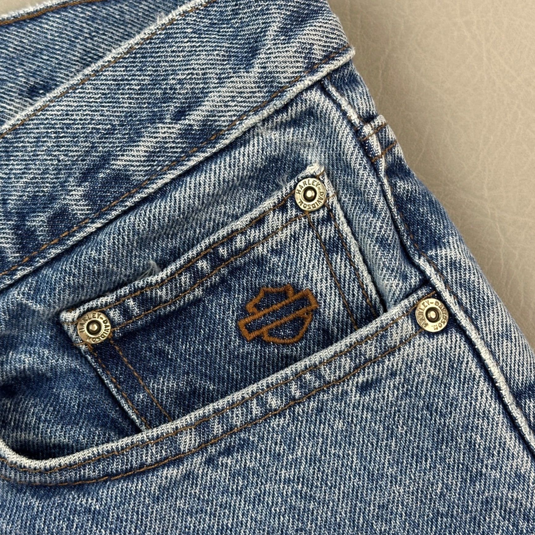 Harley Davidson VINTAGE Harley-Davidson Jeans Mens 34x34 Blue Medium Wash Denim Straight Biker Jeans Mens 34 X 34 Blue Medium Wash Denim Straight Biker Size US 34 / EU 50 - 6 Thumbnail