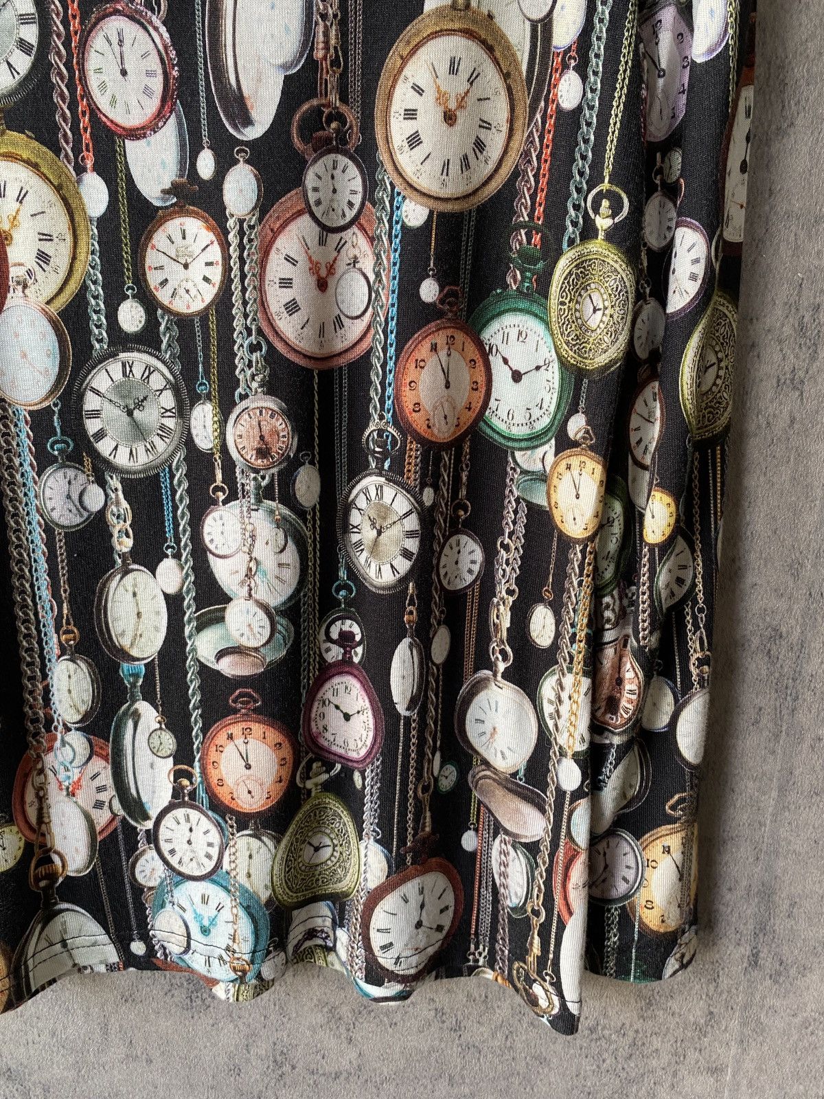 Japanese Brand Trust Club Fullprint Vintage Clock Italy Jean Paul Gaultier Size US S / EU 44-46 / 1 - 10 Thumbnail