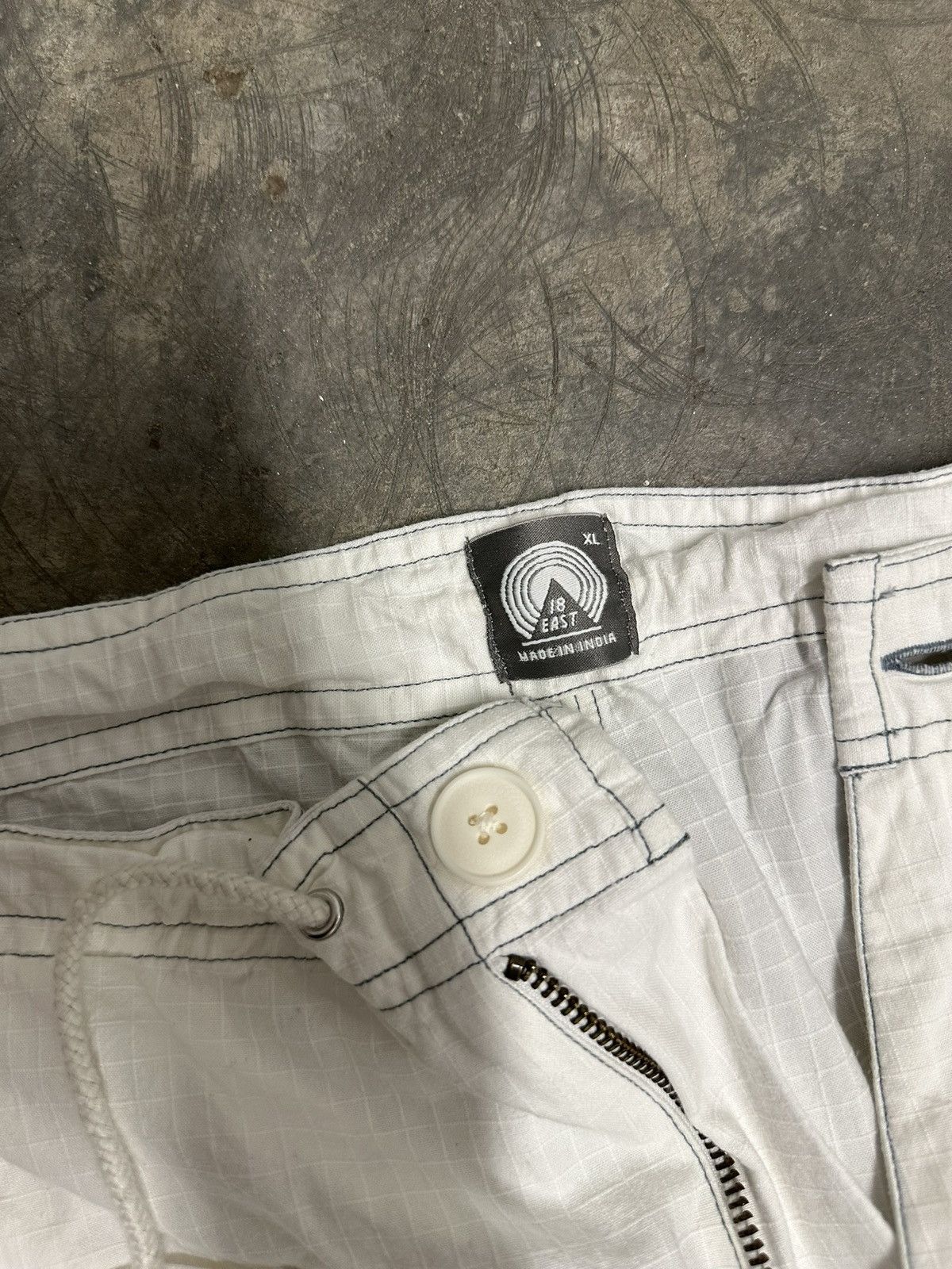 18 East 18 East Plaza Tech Cargo’s Size US 34 / EU 50 - 5 Thumbnail